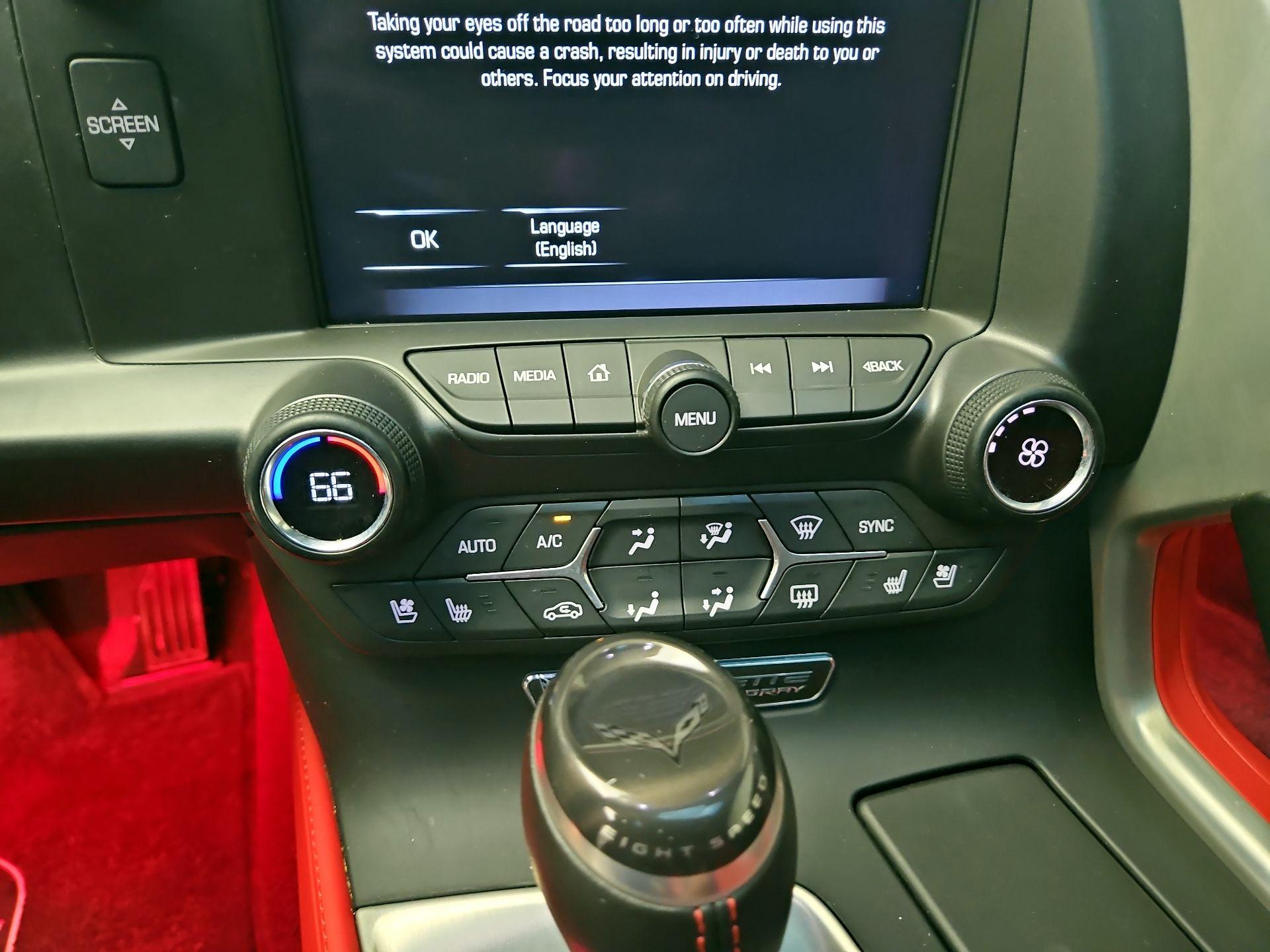 Thumbnail: 2015 Chevrolet Corvette - 17