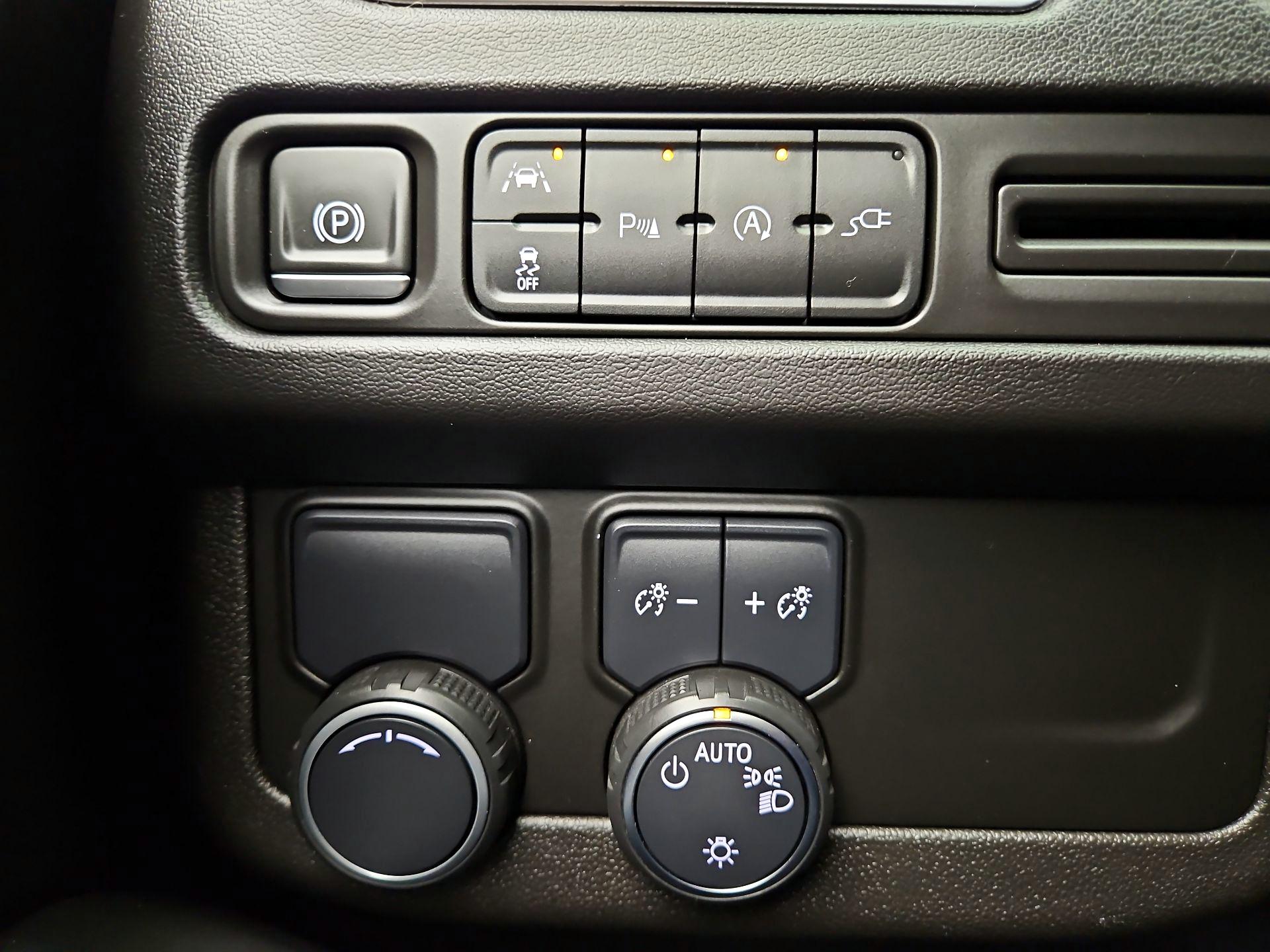 Thumbnail: 2021 Chevrolet Tahoe - 13