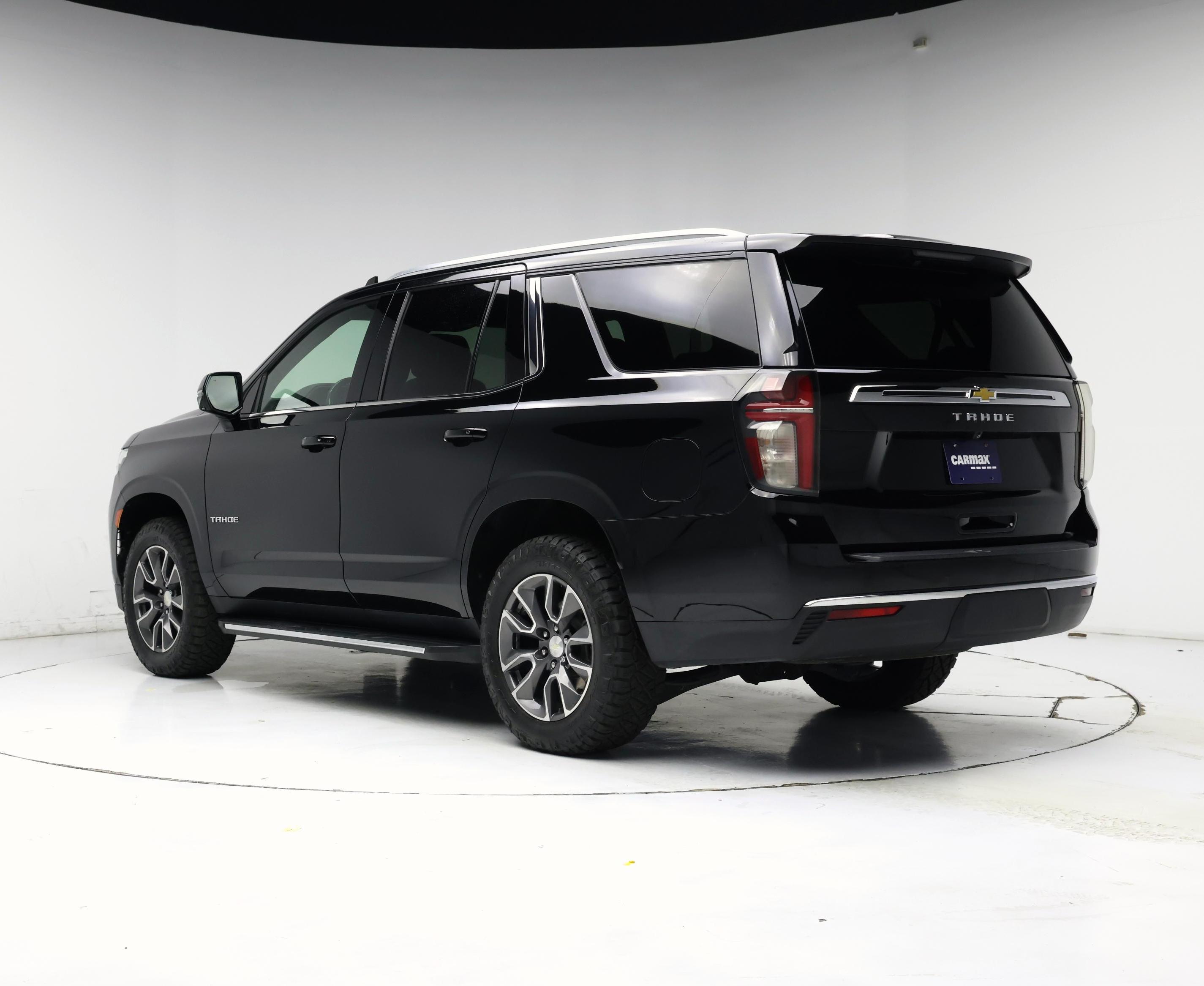 Thumbnail: 2021 Chevrolet Tahoe - 2