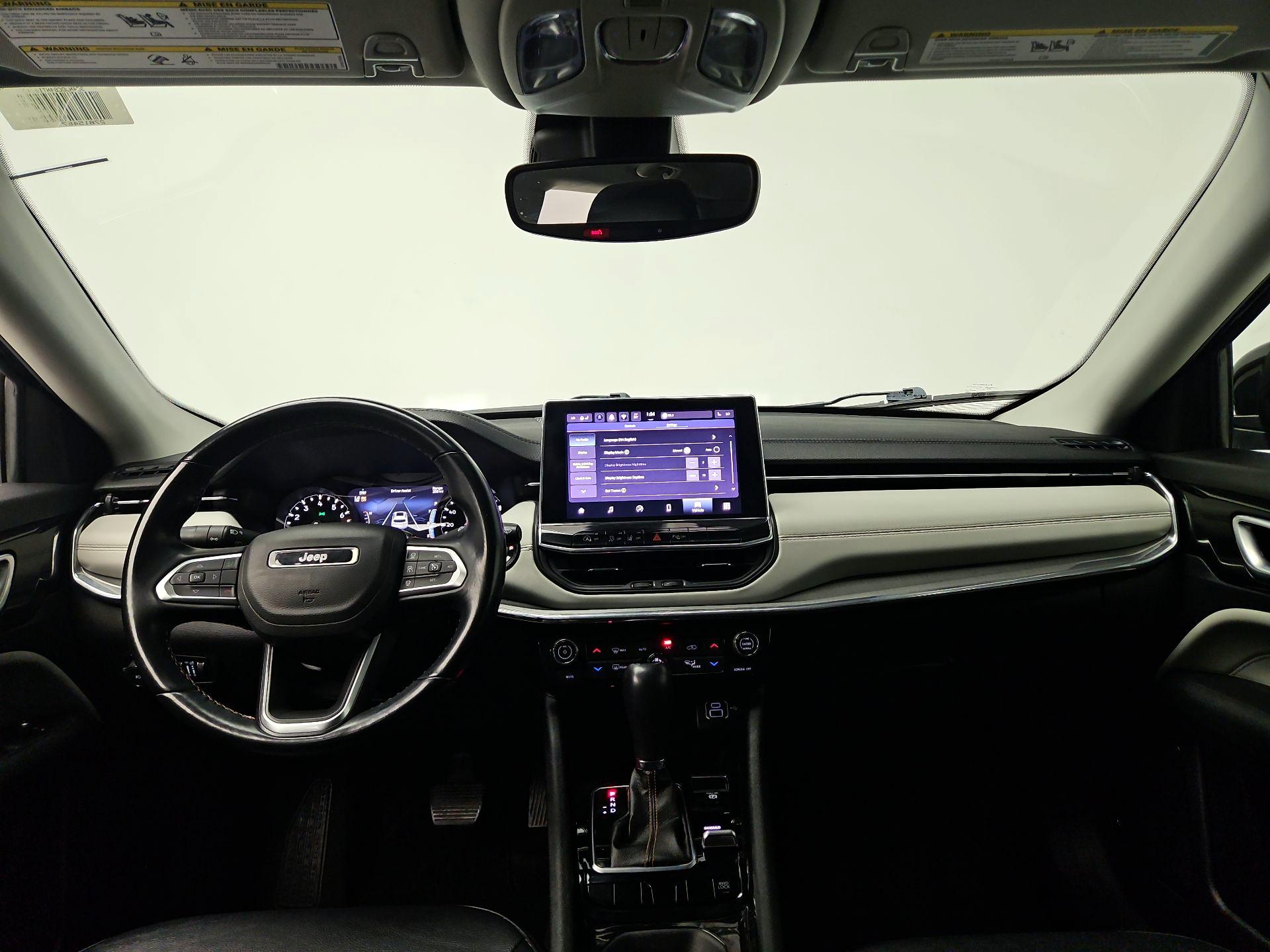Thumbnail: 2022 Jeep Compass - 9