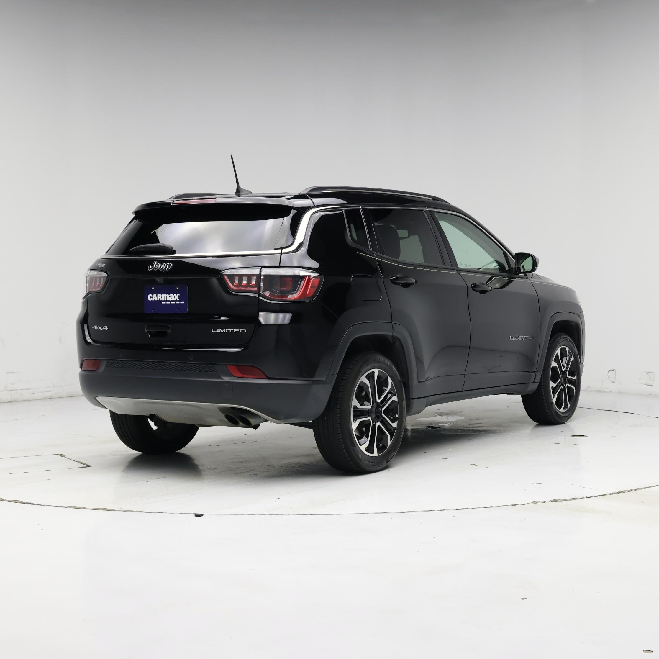 Thumbnail: 2022 Jeep Compass - 8