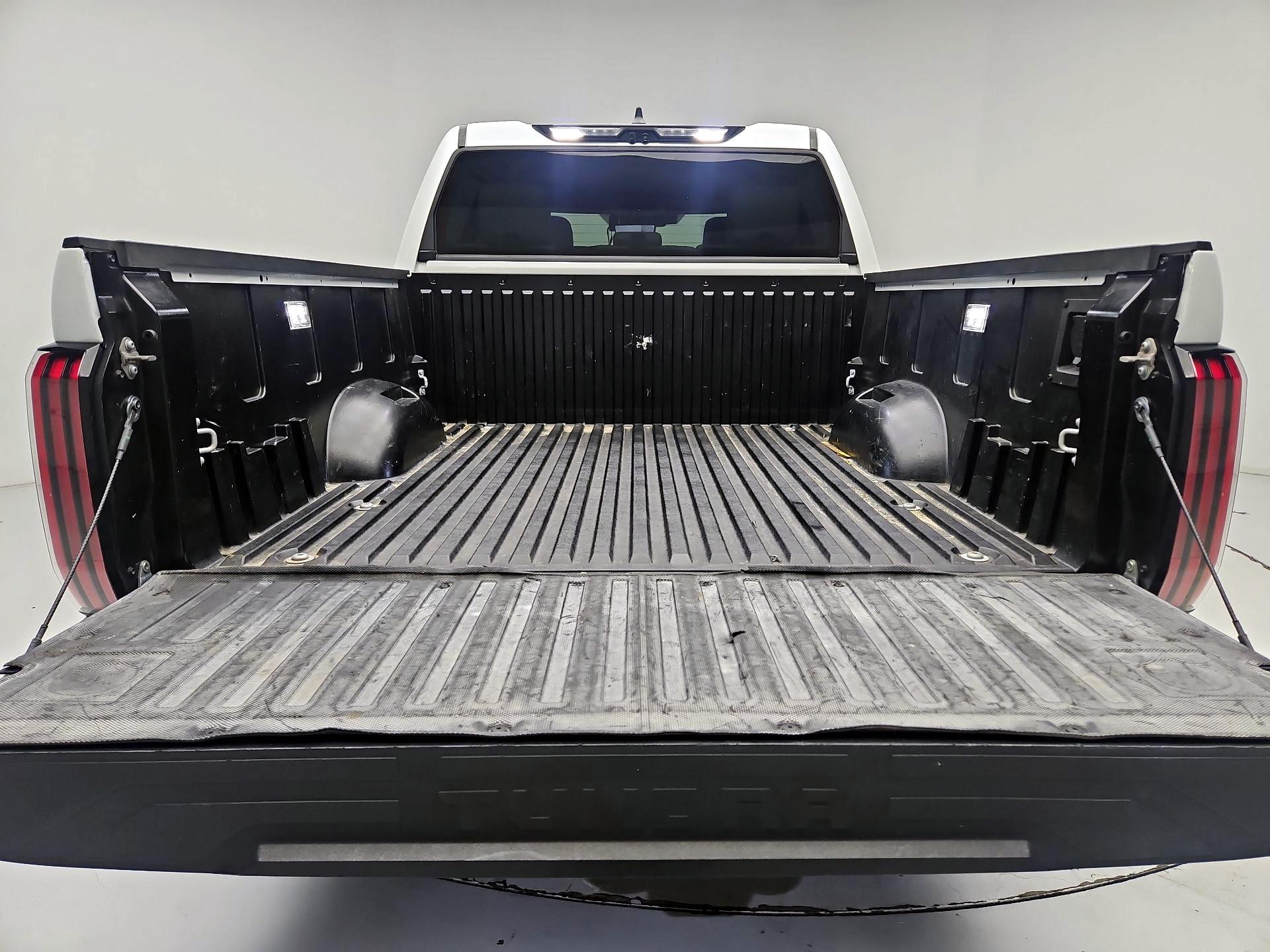 Thumbnail: 2024 Toyota Tundra - 20