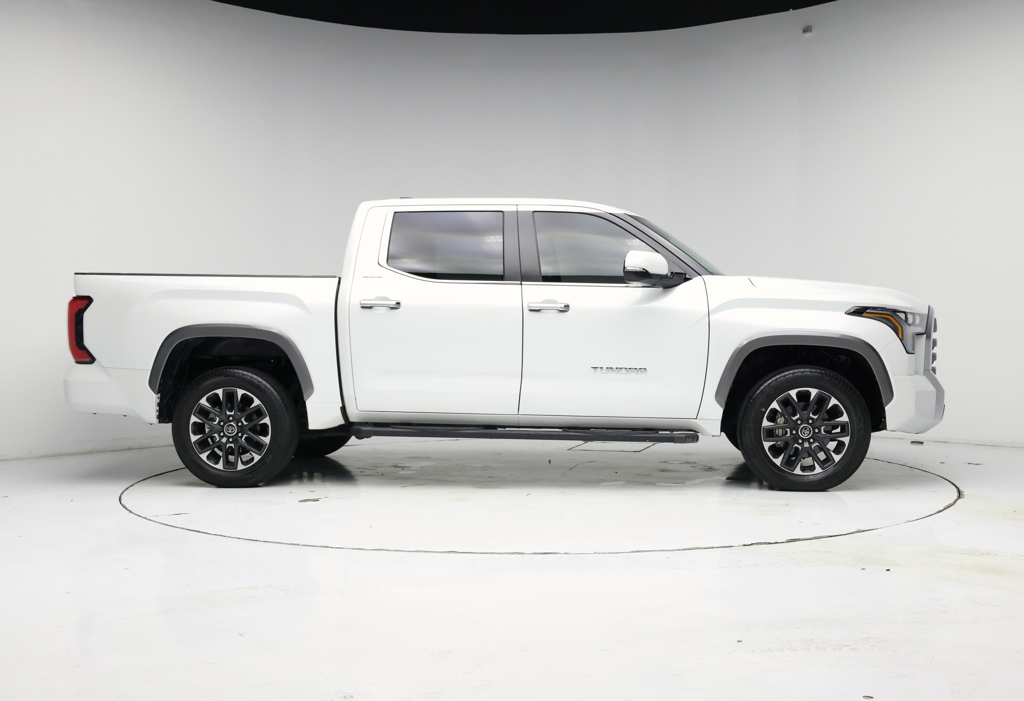 Thumbnail: 2024 Toyota Tundra - 7
