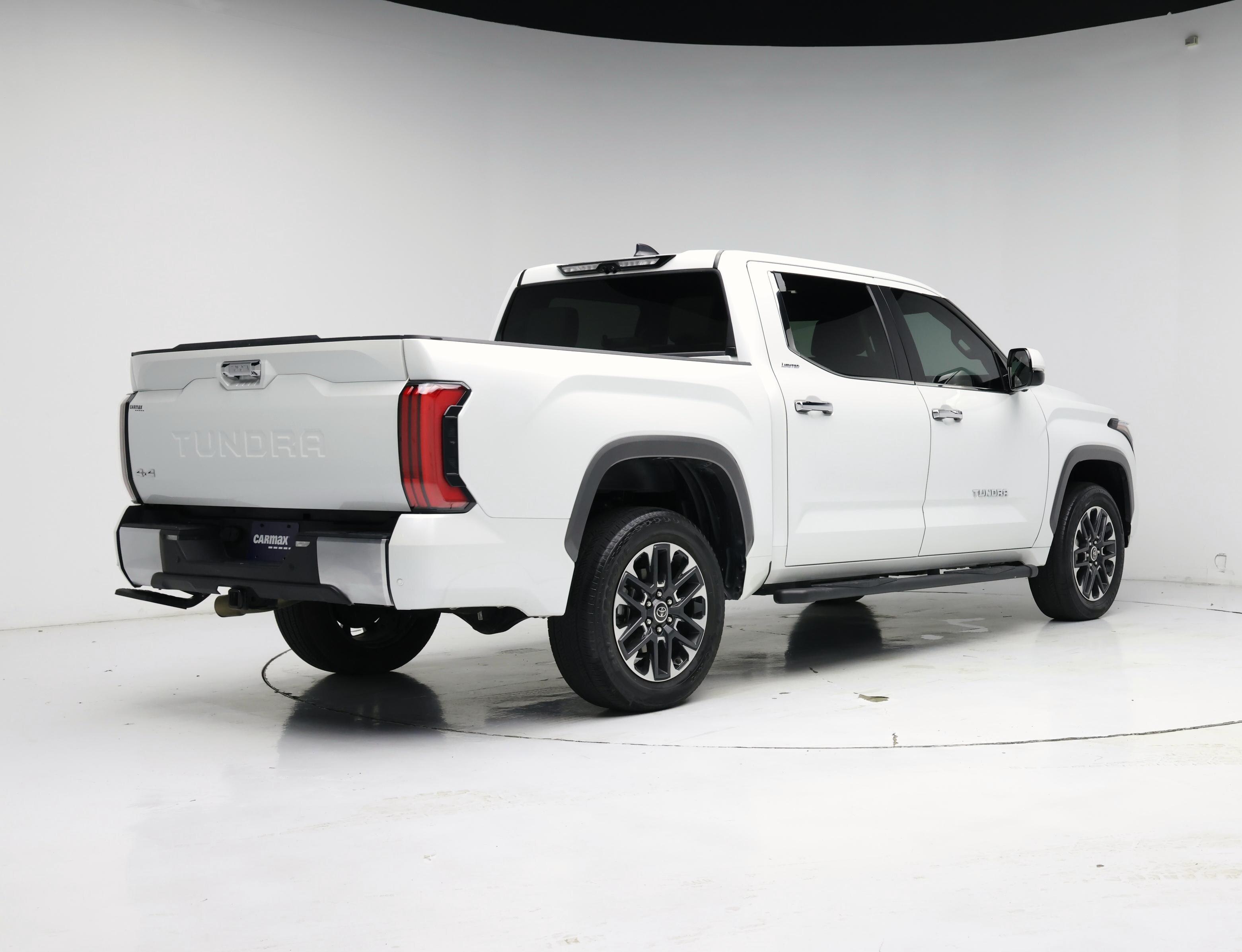 Thumbnail: 2024 Toyota Tundra - 8