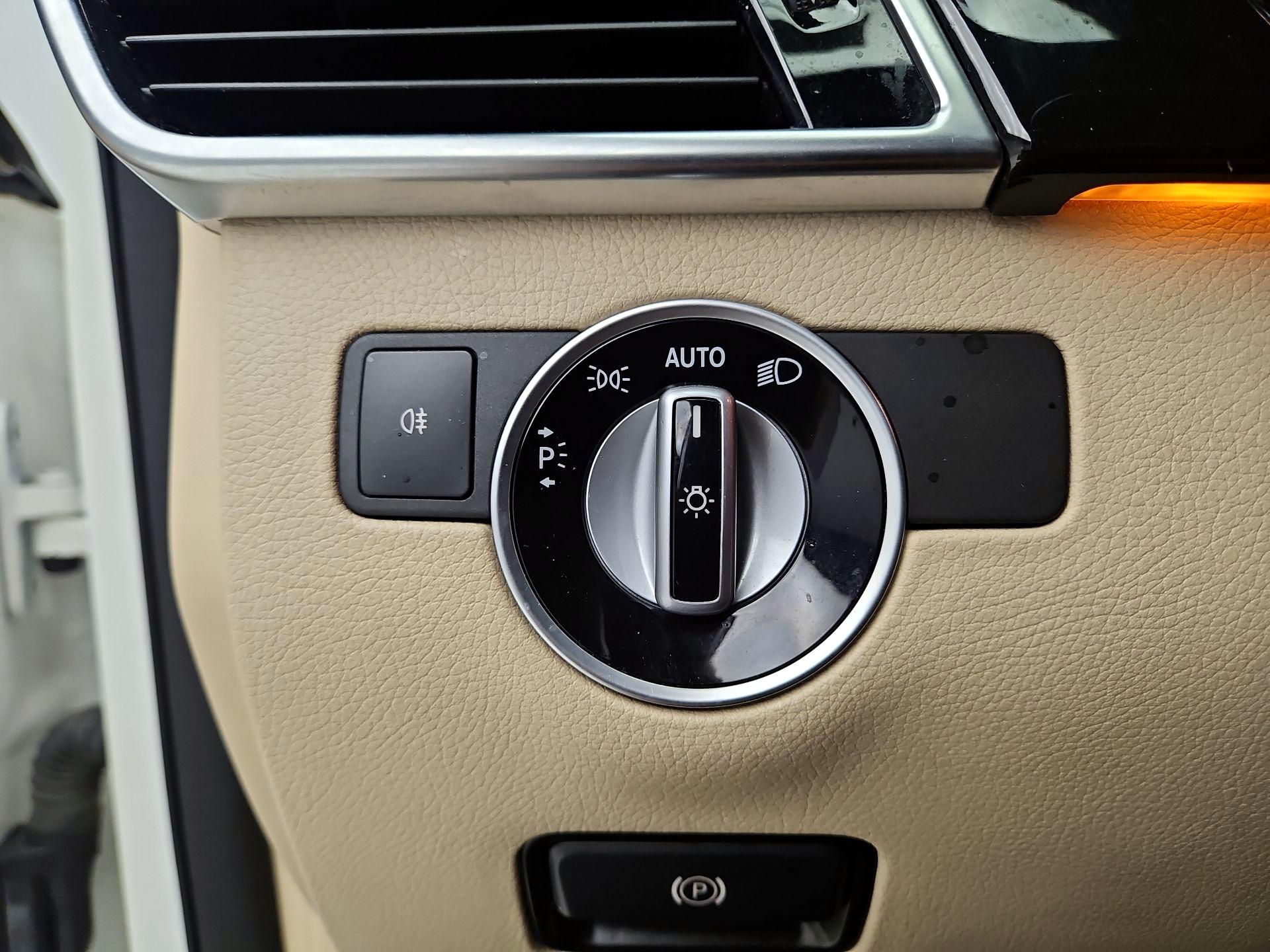 Thumbnail: 2017 Mercedes-Benz GLE - 13