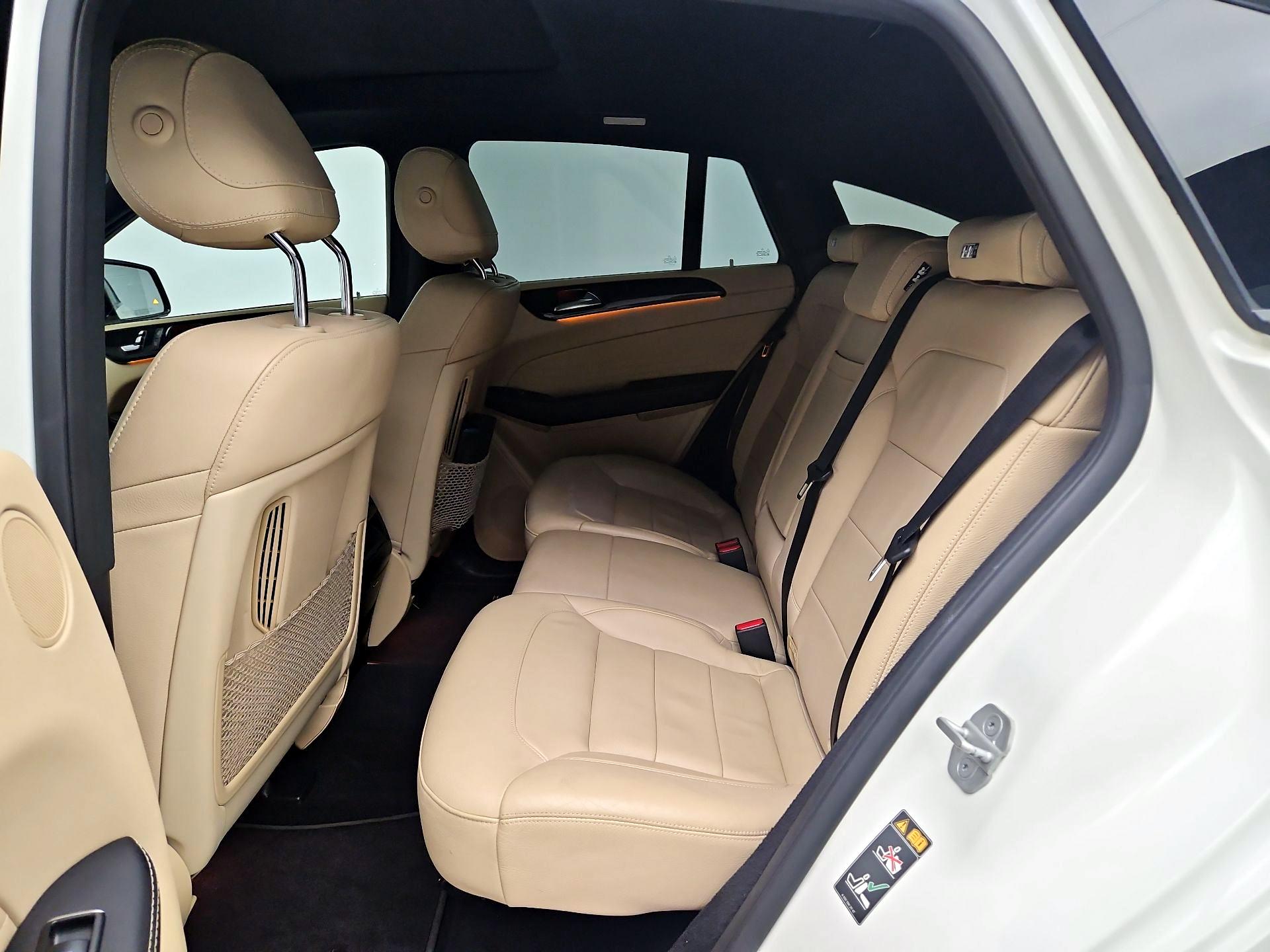 Thumbnail: 2017 Mercedes-Benz GLE - 20