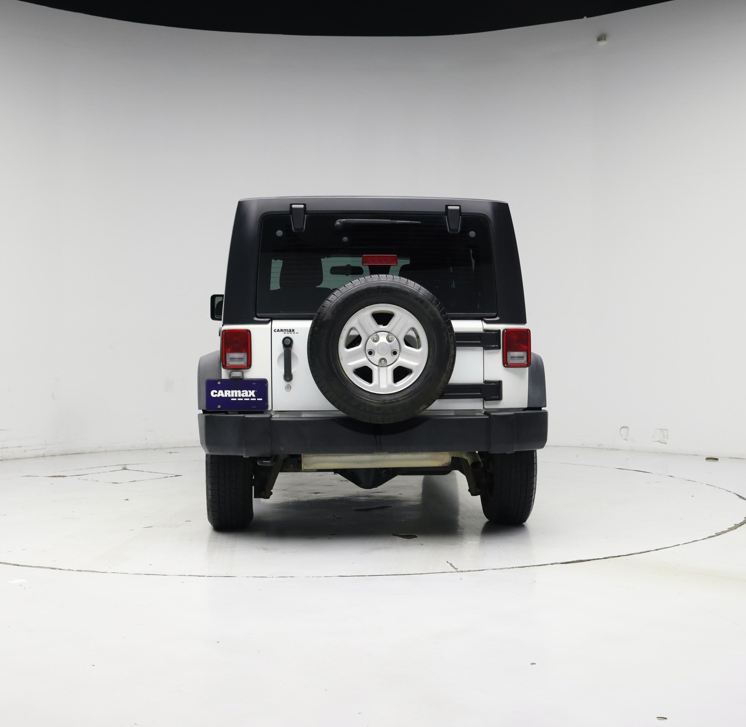 Thumbnail: 2015 Jeep Wrangler - 6