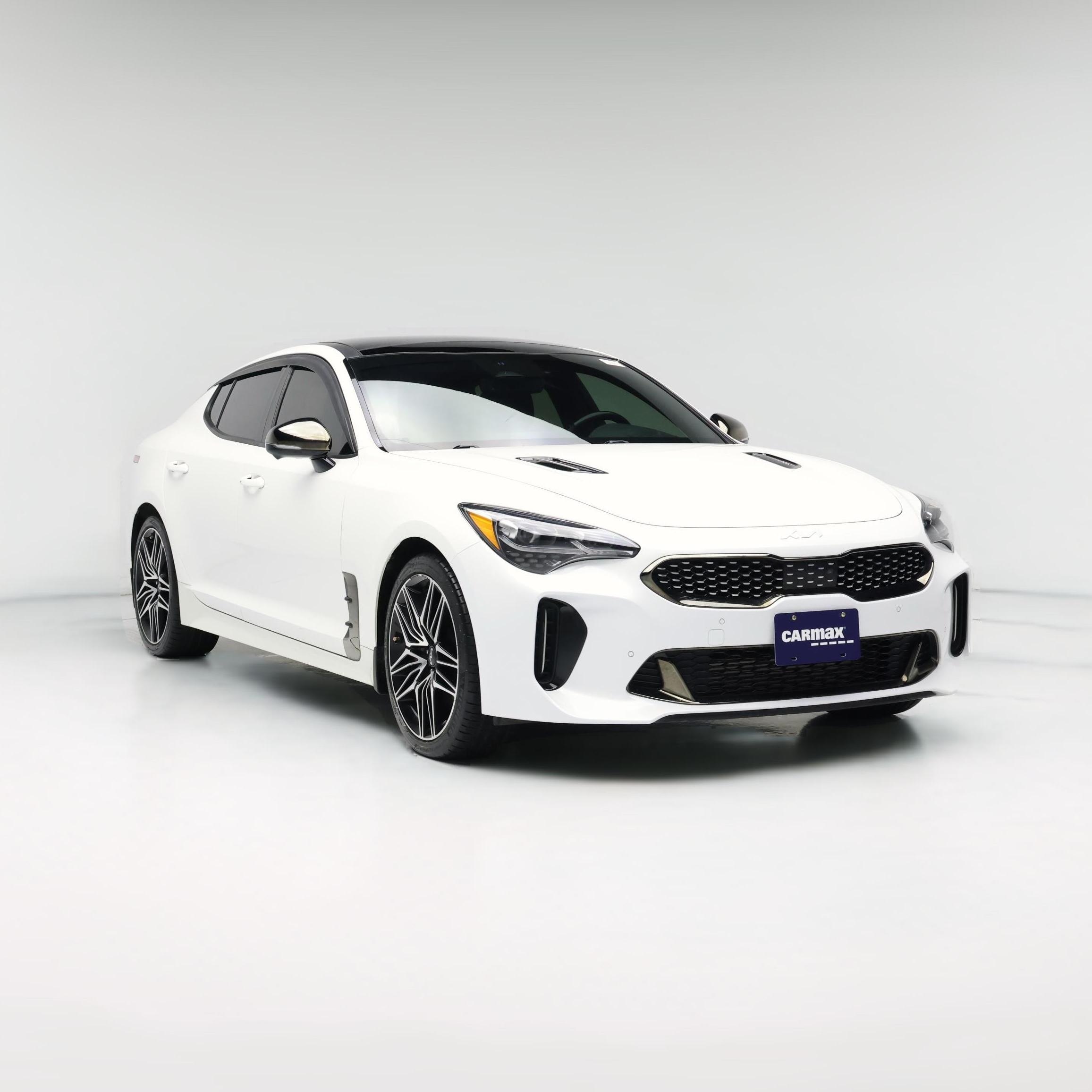 Thumbnail: 2022 Kia Stinger - 1