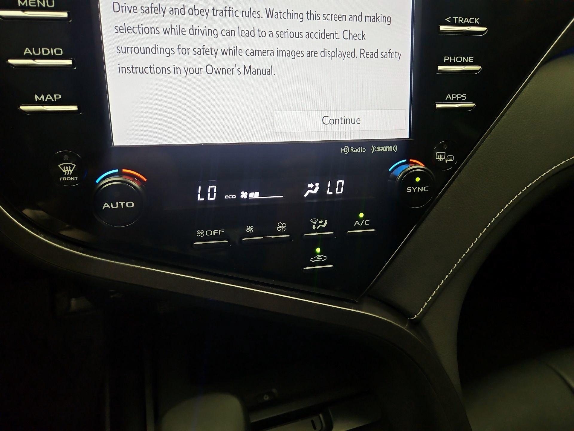 Thumbnail: 2019 Toyota Camry - 16