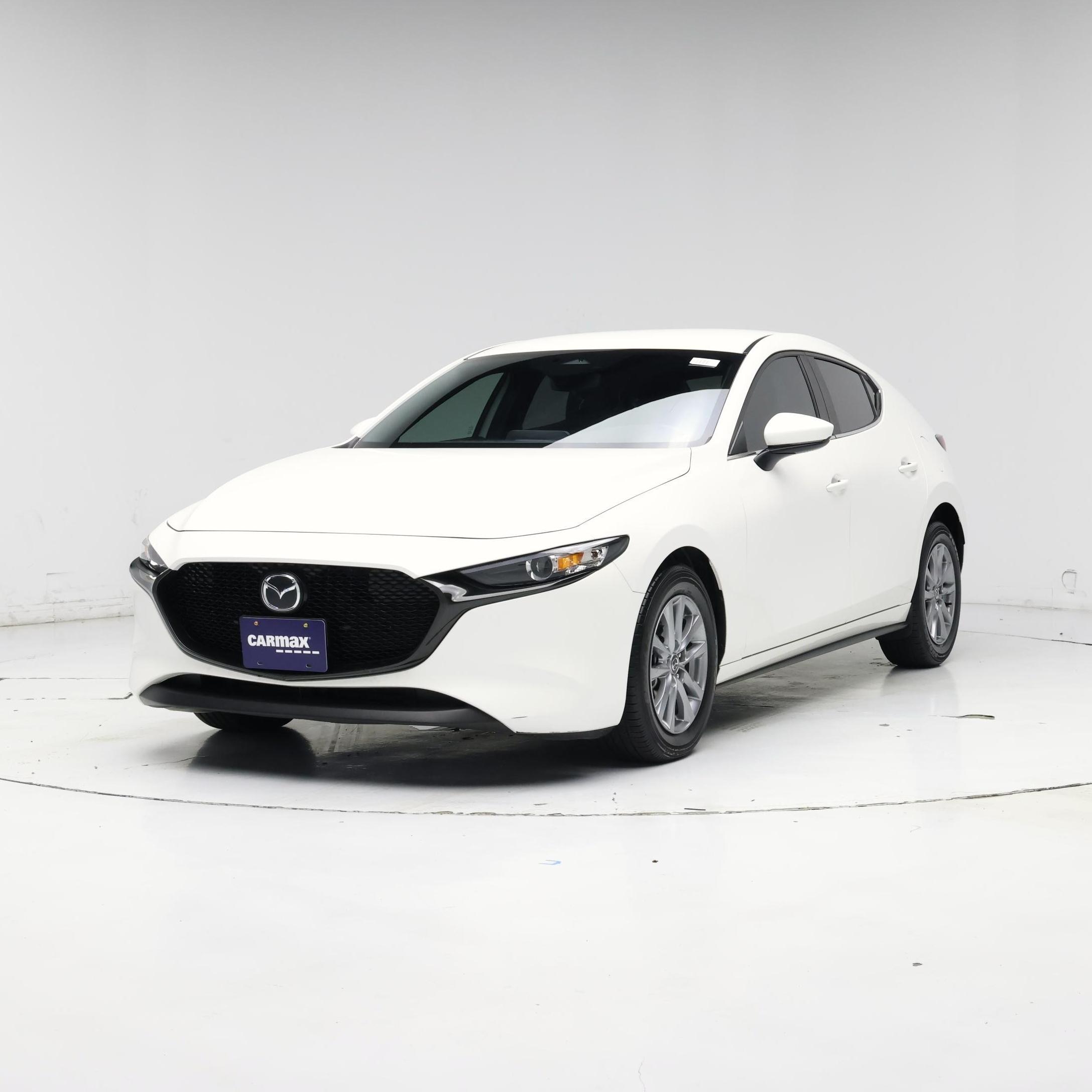 Thumbnail: 2025 Mazda Mazda3 - 4