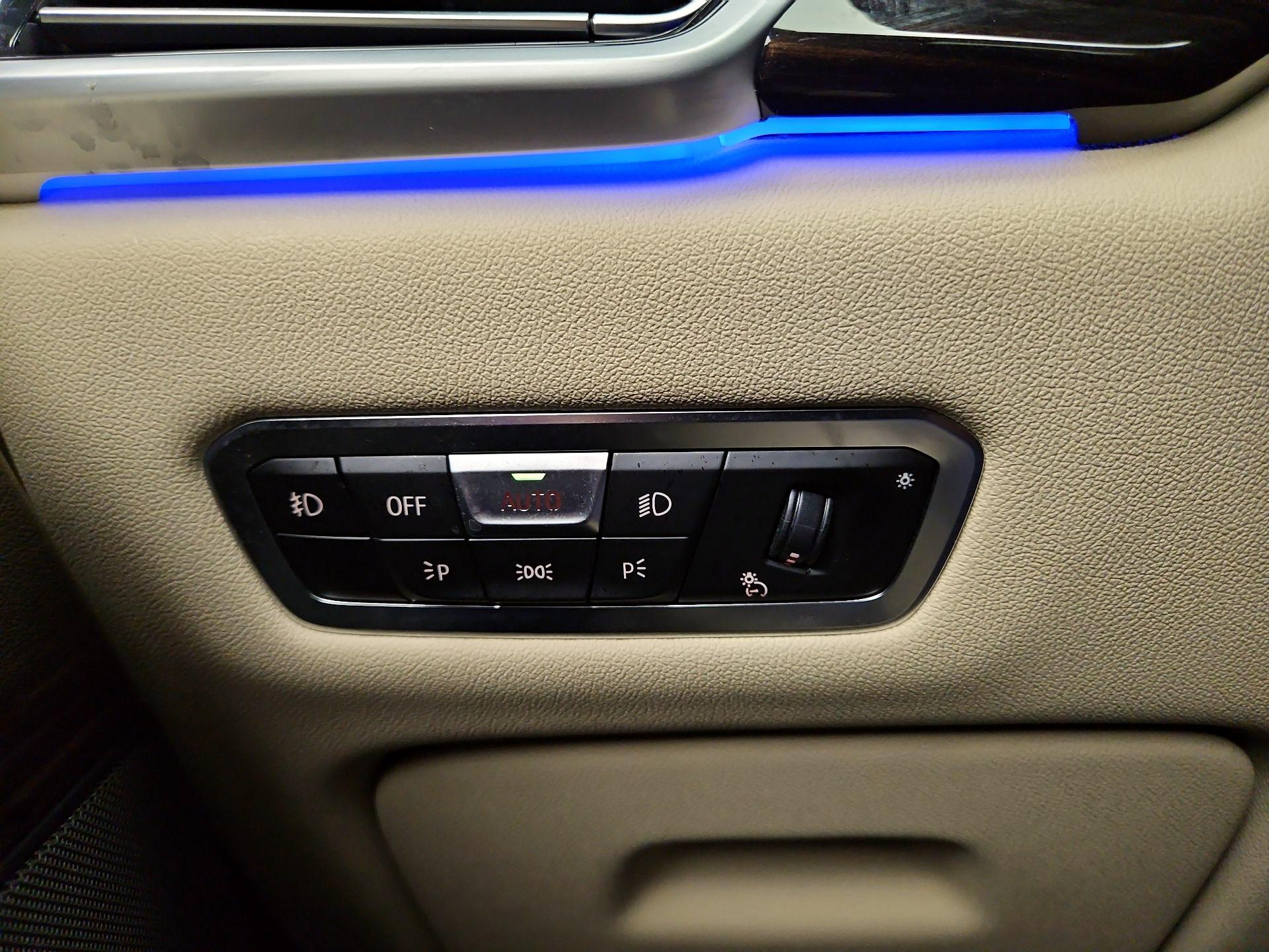 Thumbnail: 2021 BMW X5 - 13