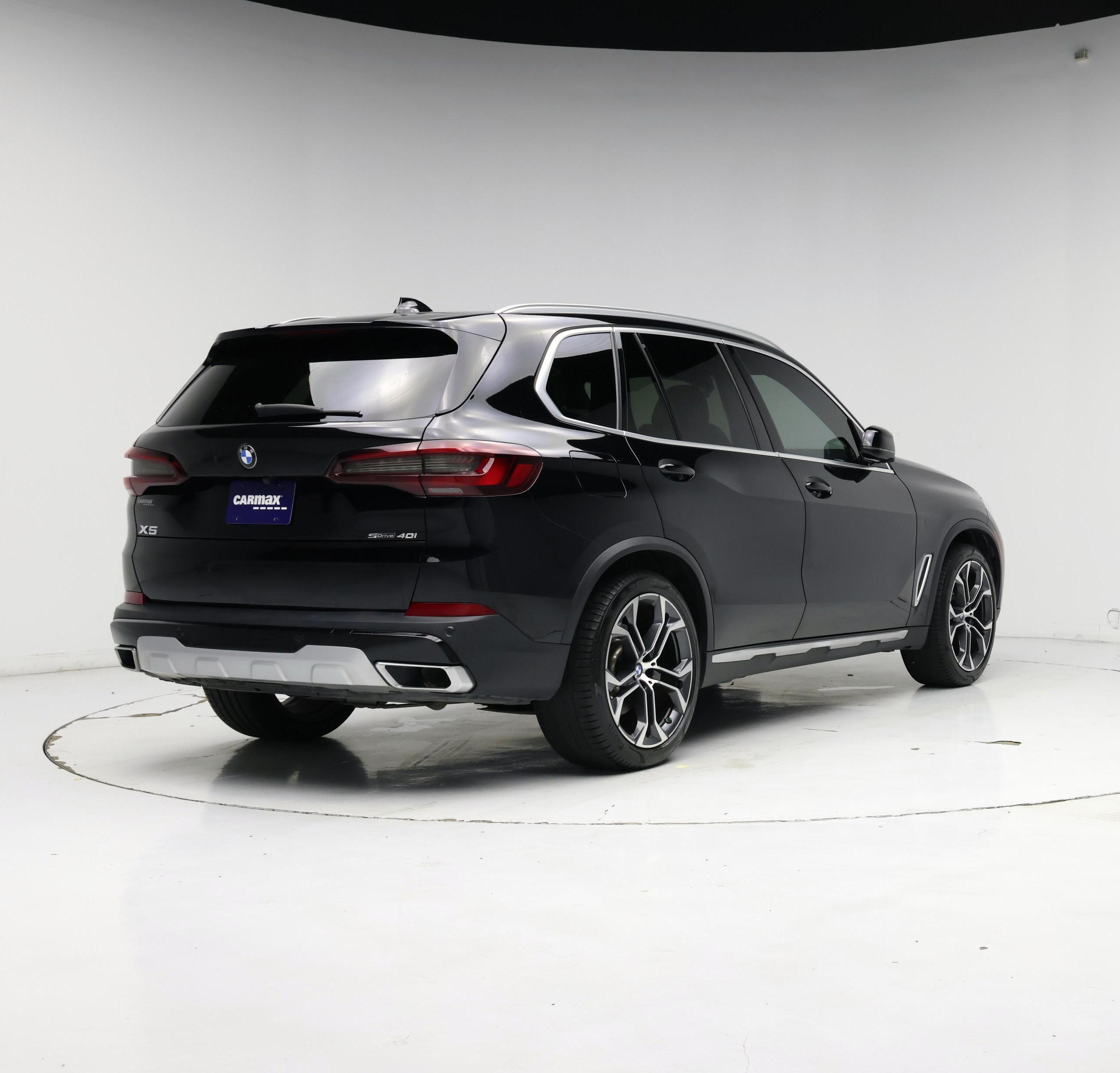 Thumbnail: 2021 BMW X5 - 8