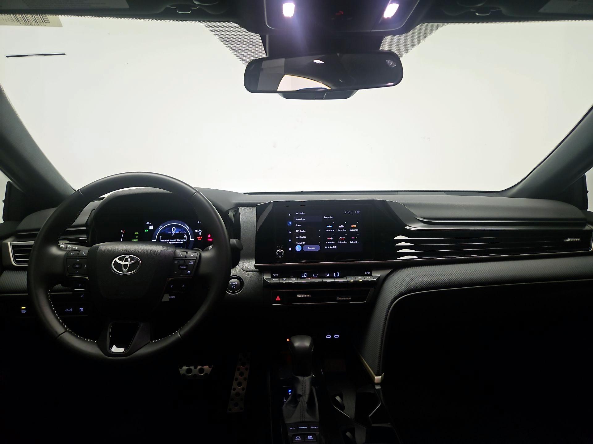 Thumbnail: 2025 Toyota Camry - 9