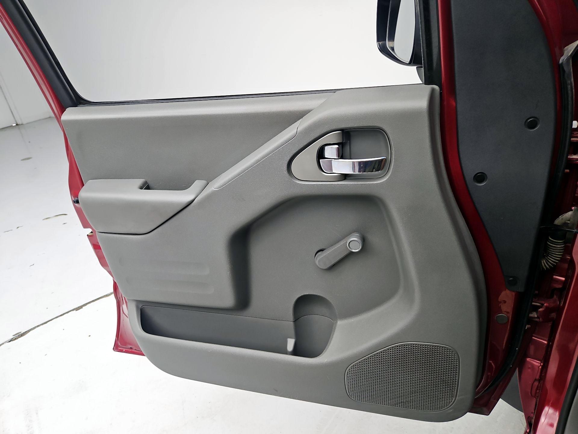 Thumbnail: 2017 Nissan Frontier - 12