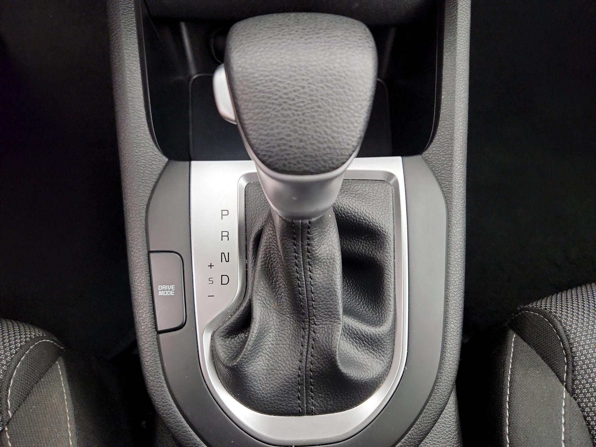 Thumbnail: 2024 Kia Forte - 17