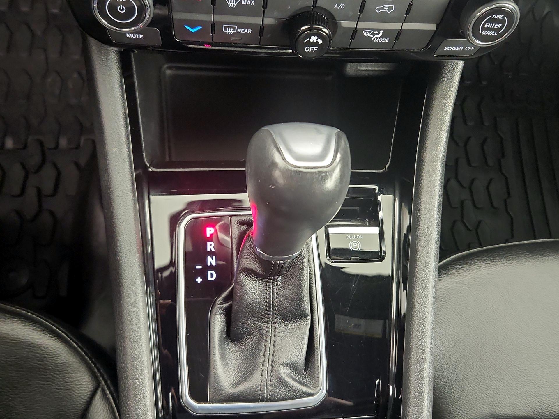 Thumbnail: 2022 Jeep Compass - 17