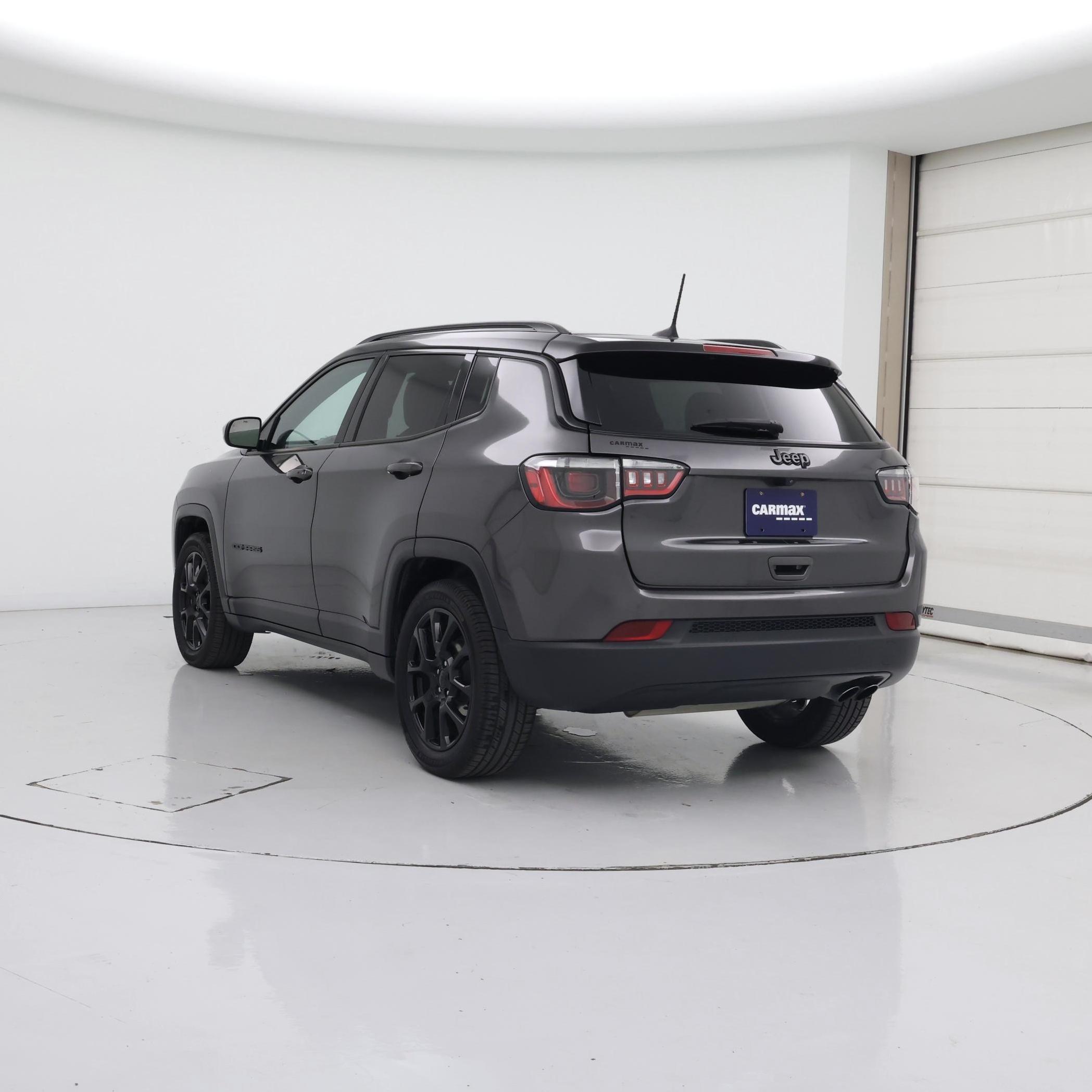 Thumbnail: 2022 Jeep Compass - 2