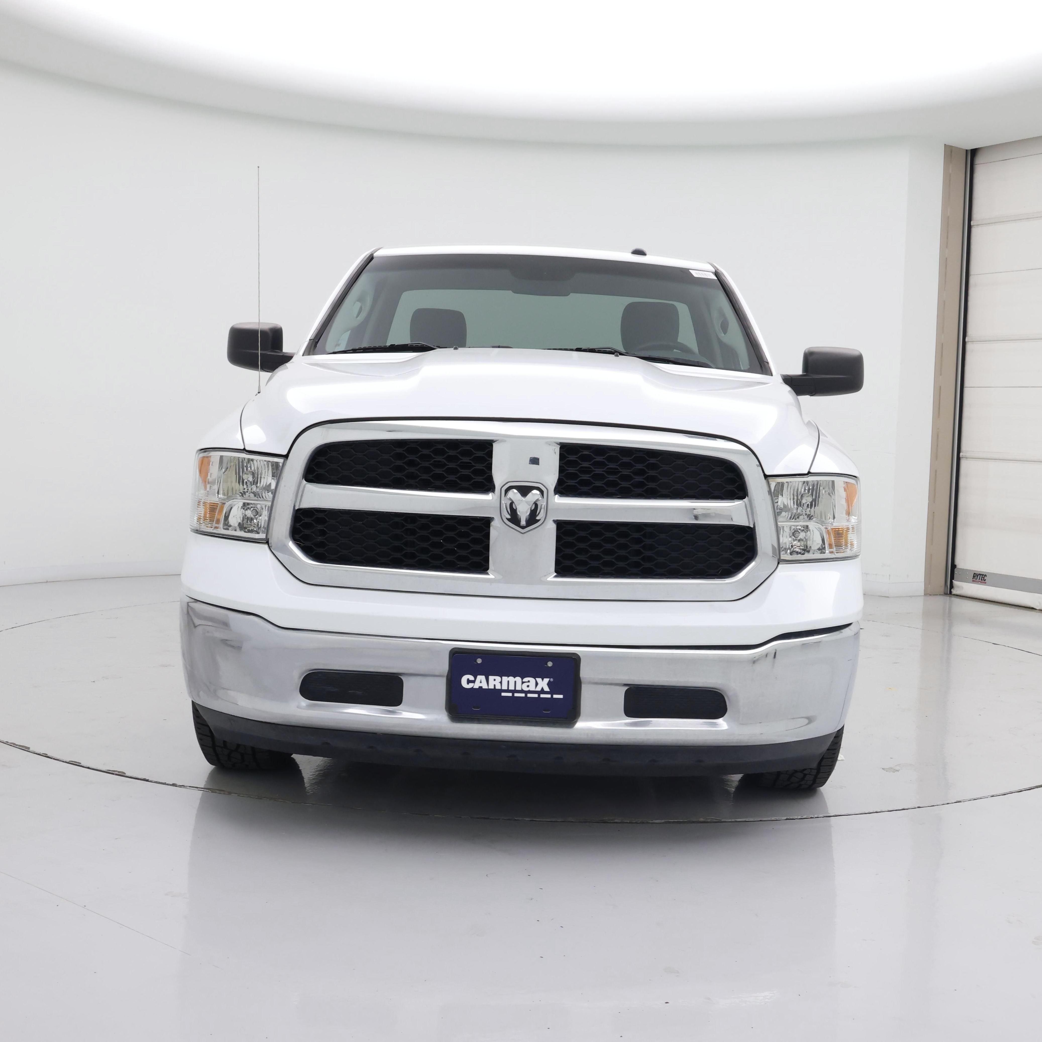 Thumbnail: 2020 RAM 1500 Classic - 5
