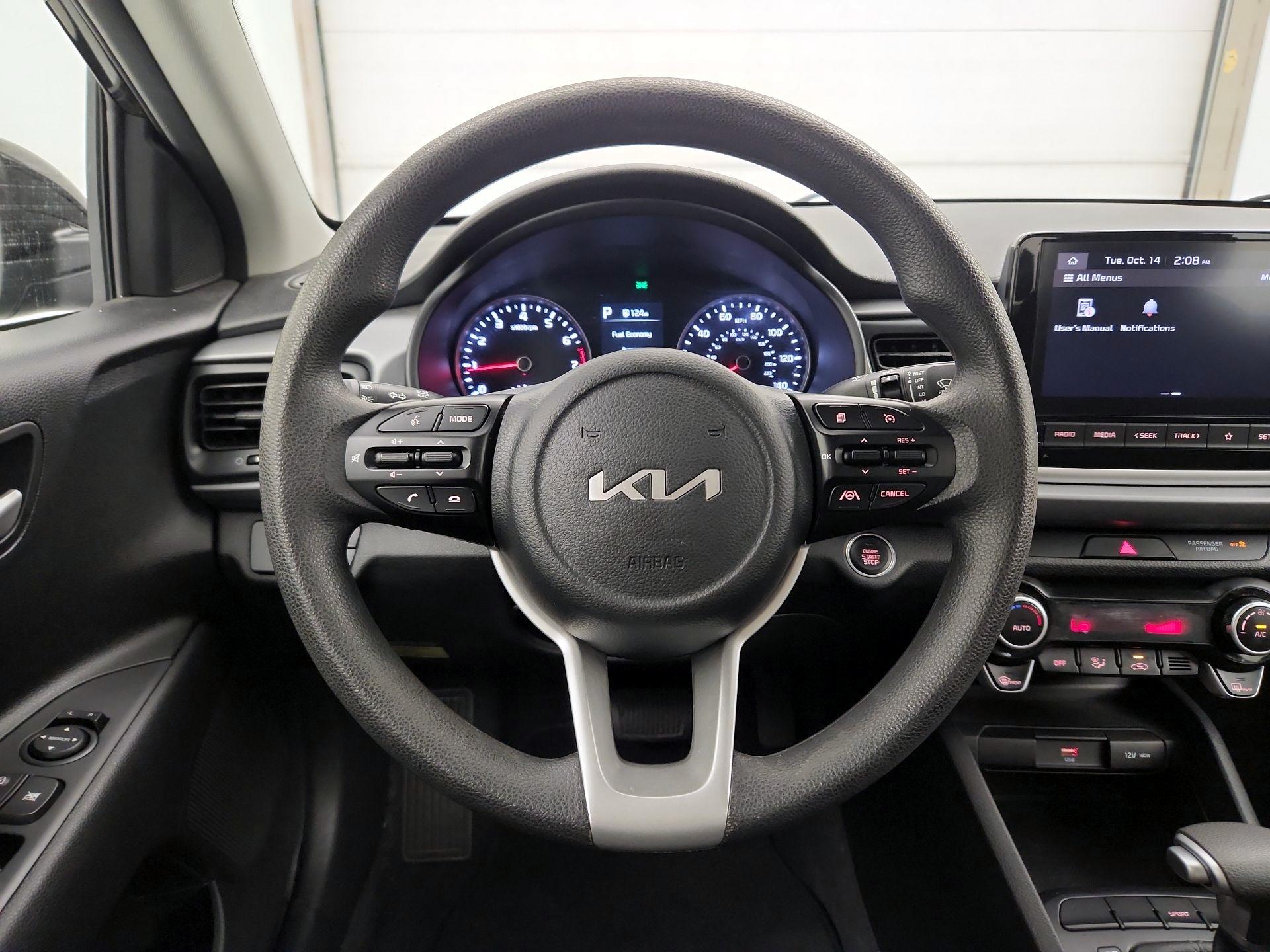 Thumbnail: 2023 Kia Rio - 10