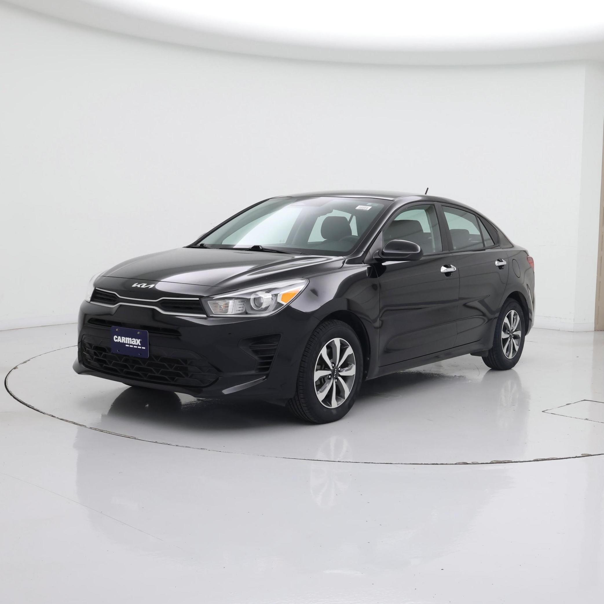 Thumbnail: 2023 Kia Rio - 4