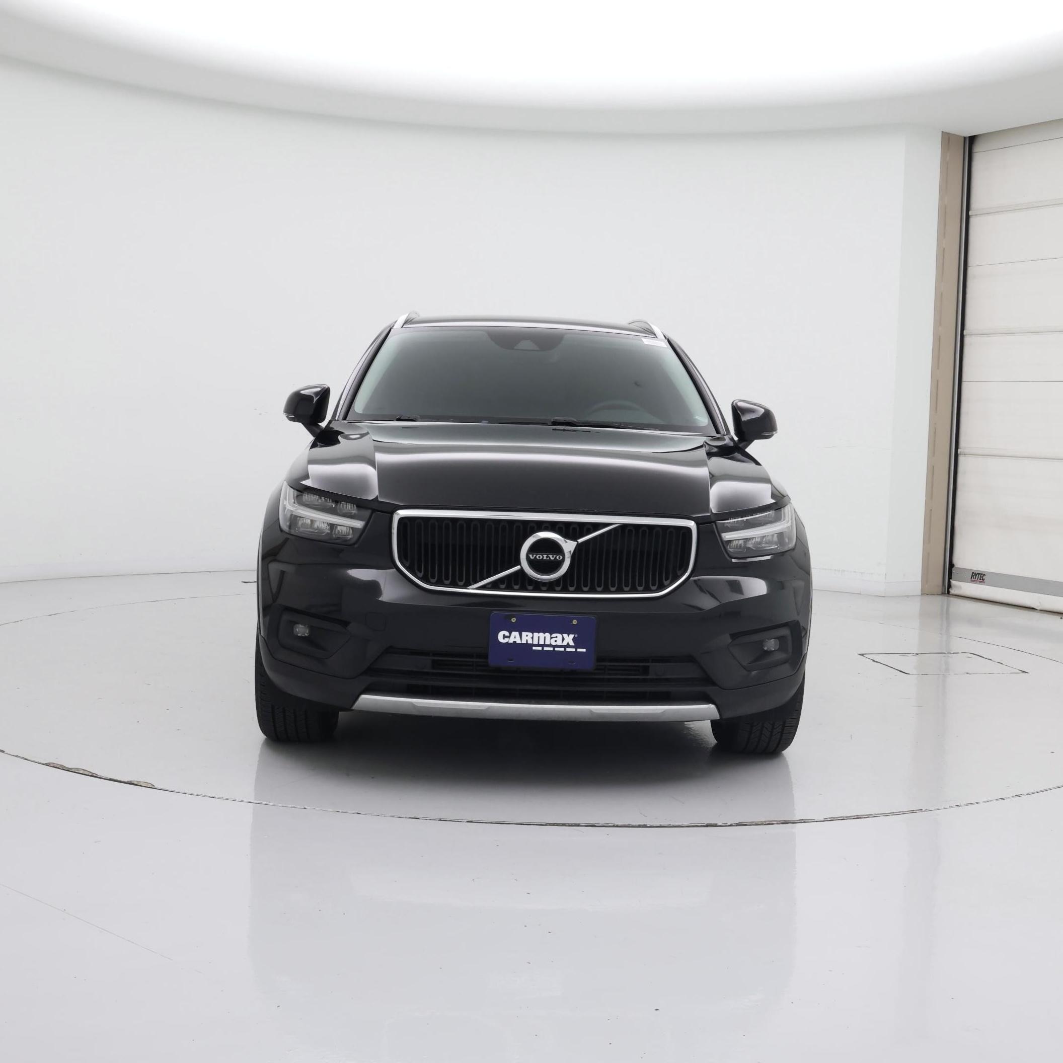 Thumbnail: 2022 Volvo XC40 - 5