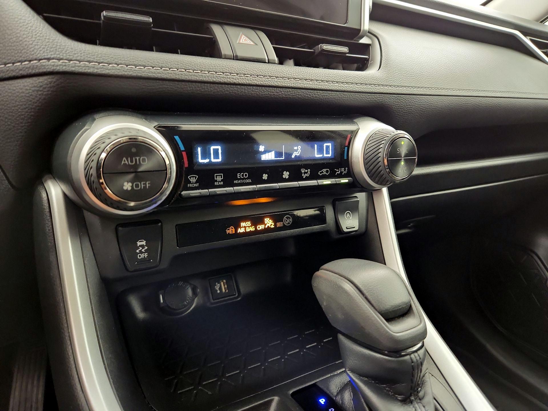 Thumbnail: 2023 Toyota RAV4 - 16