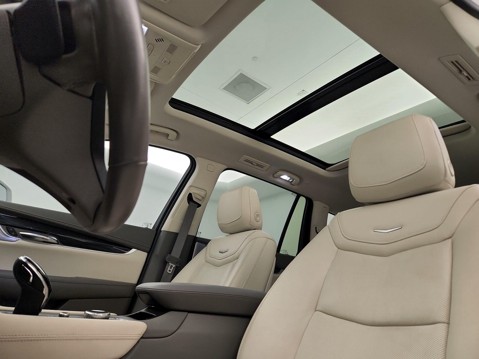 Thumbnail: 2020 Cadillac XT6 - 20