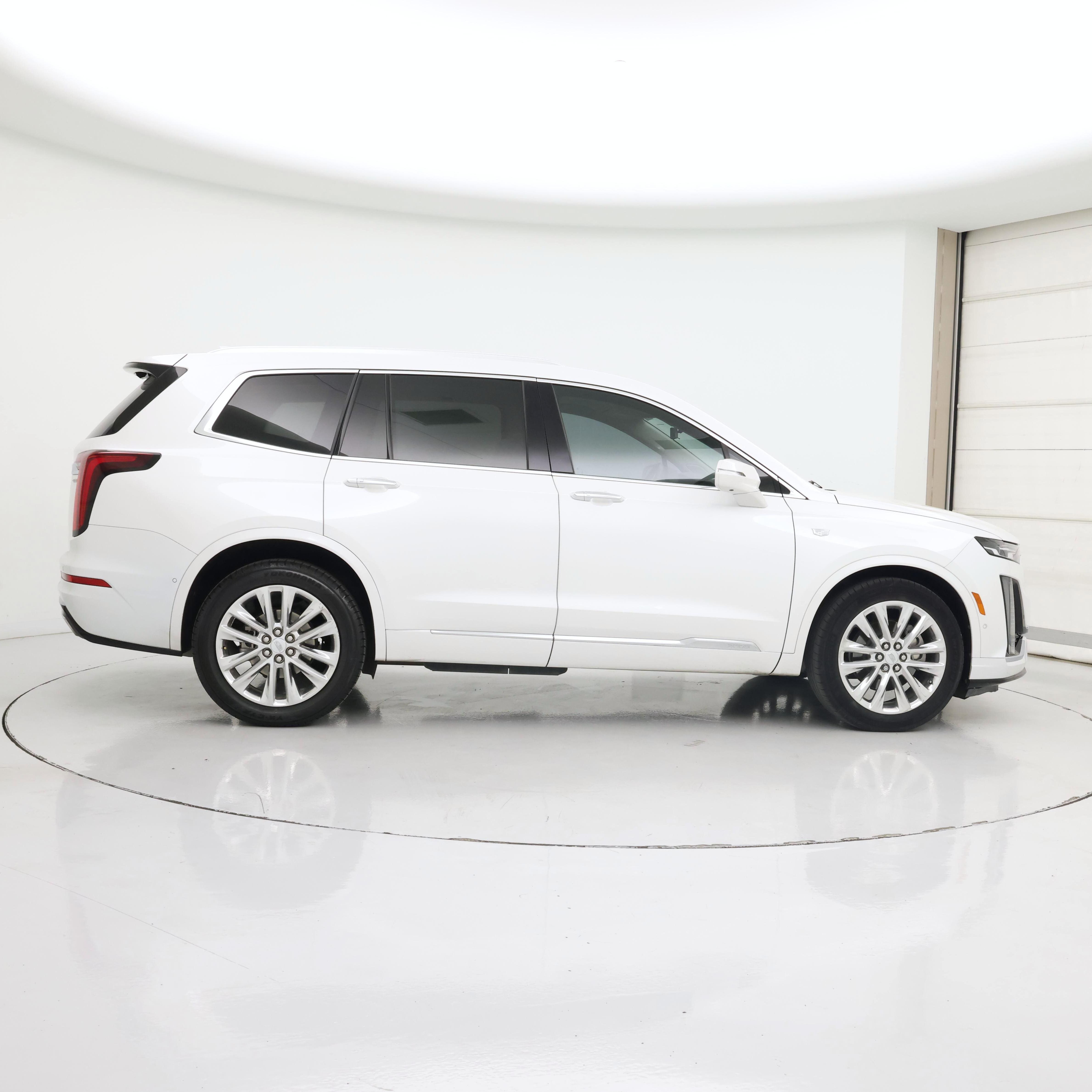 Thumbnail: 2020 Cadillac XT6 - 7