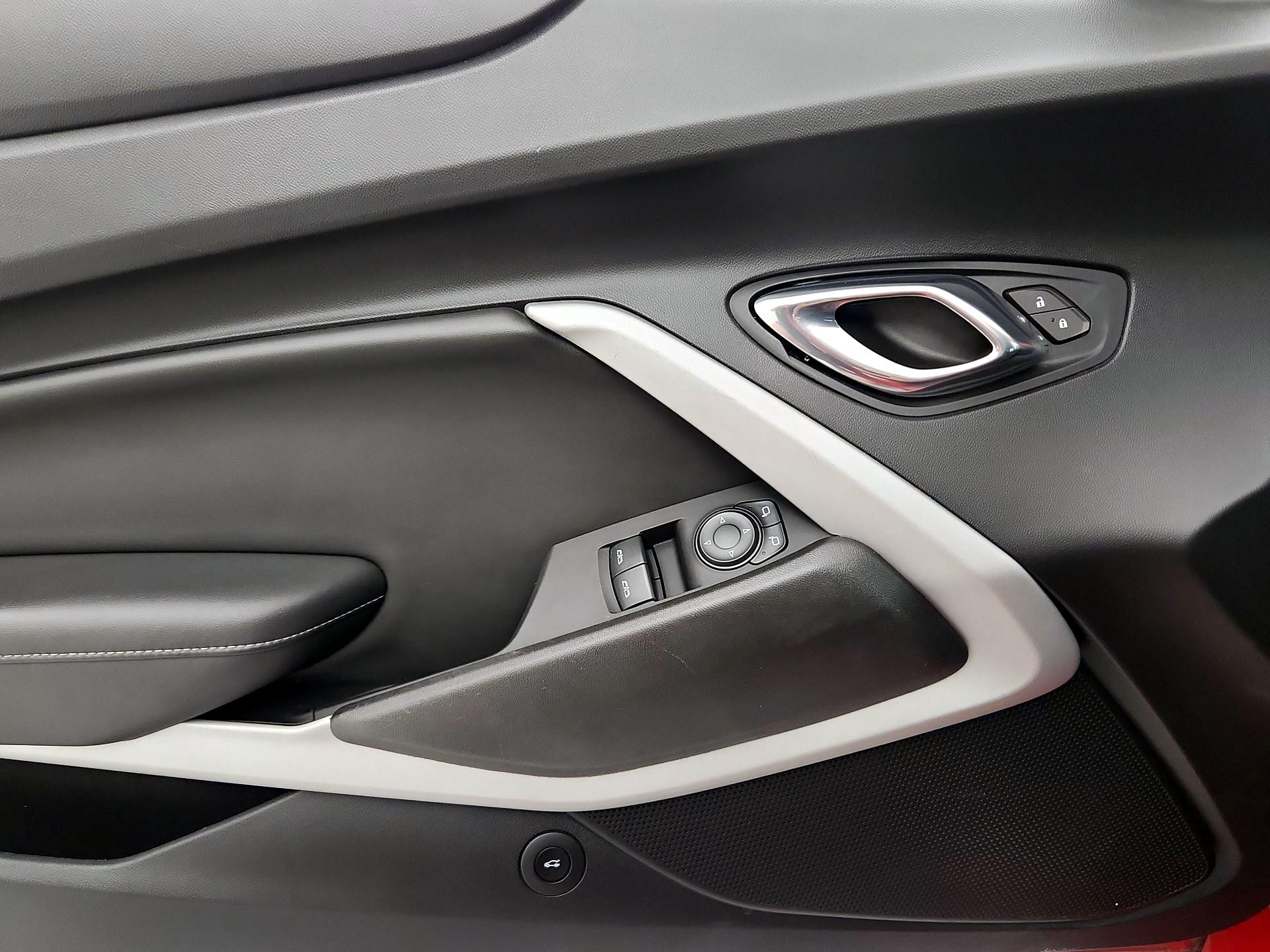 Thumbnail: 2021 Chevrolet Camaro - 12