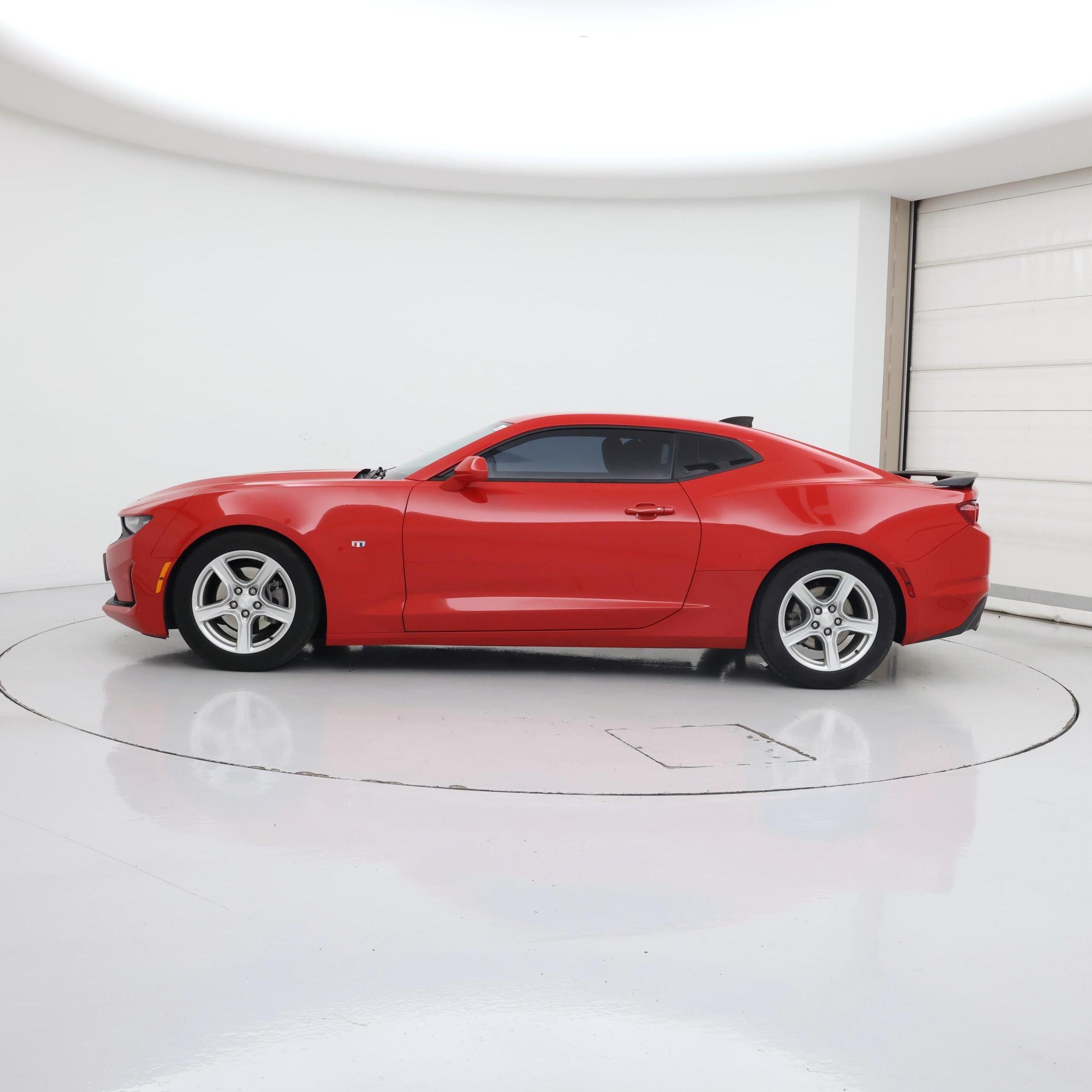 Thumbnail: 2021 Chevrolet Camaro - 3