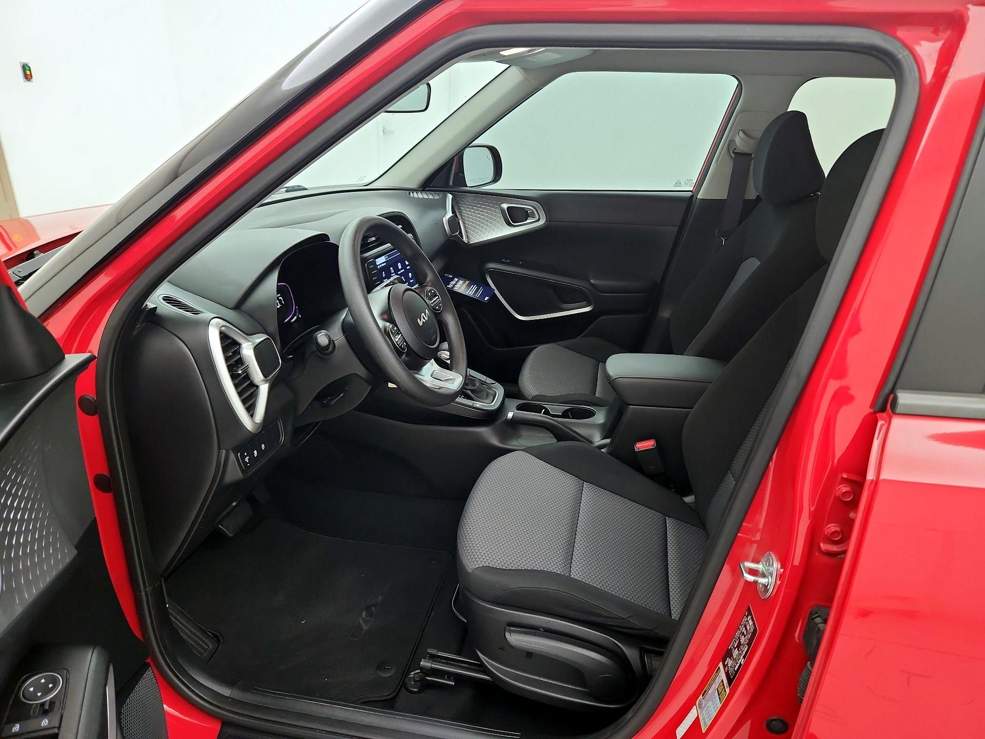 Thumbnail: 2023 Kia Soul - 11