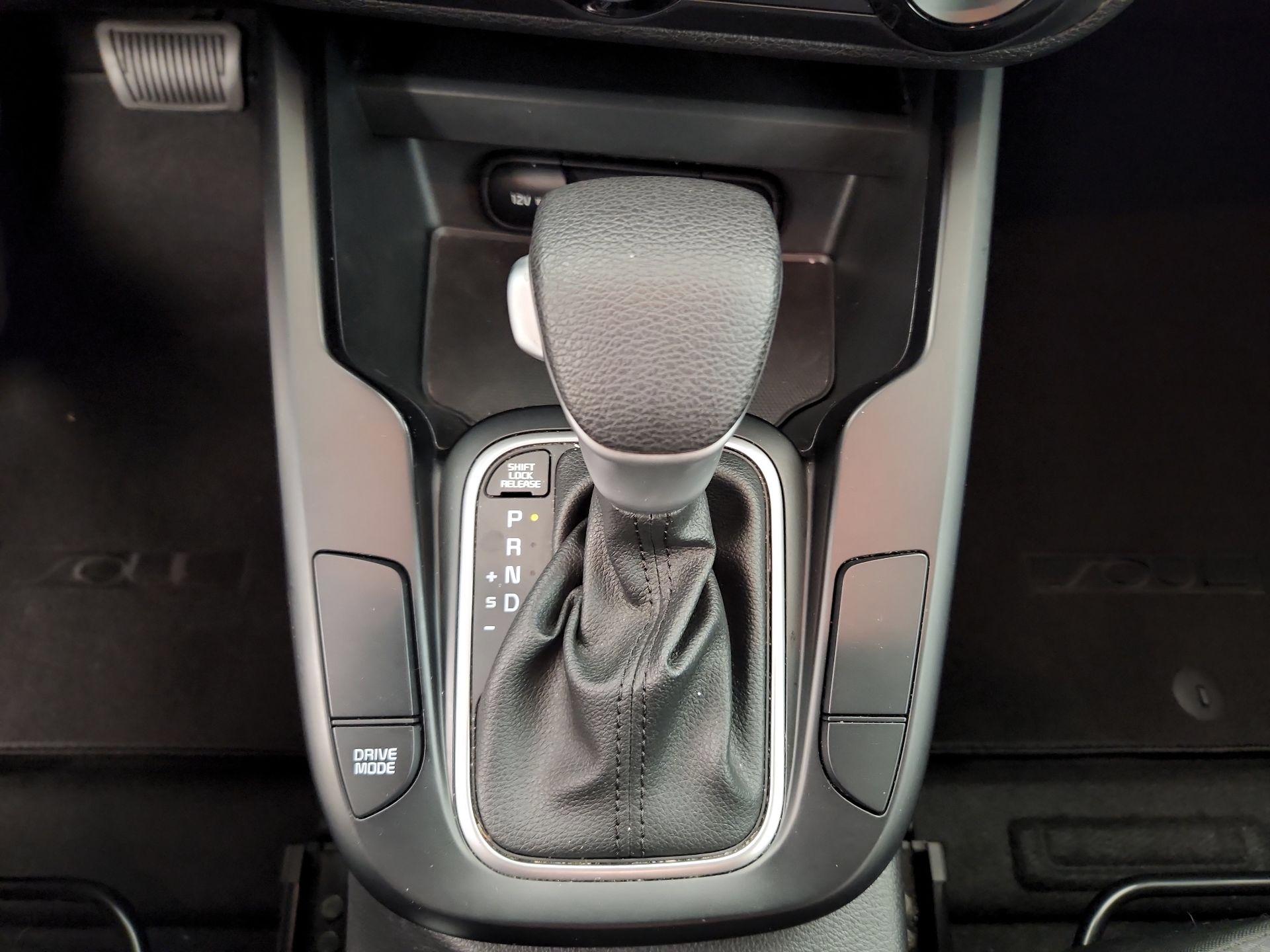 Thumbnail: 2023 Kia Soul - 17