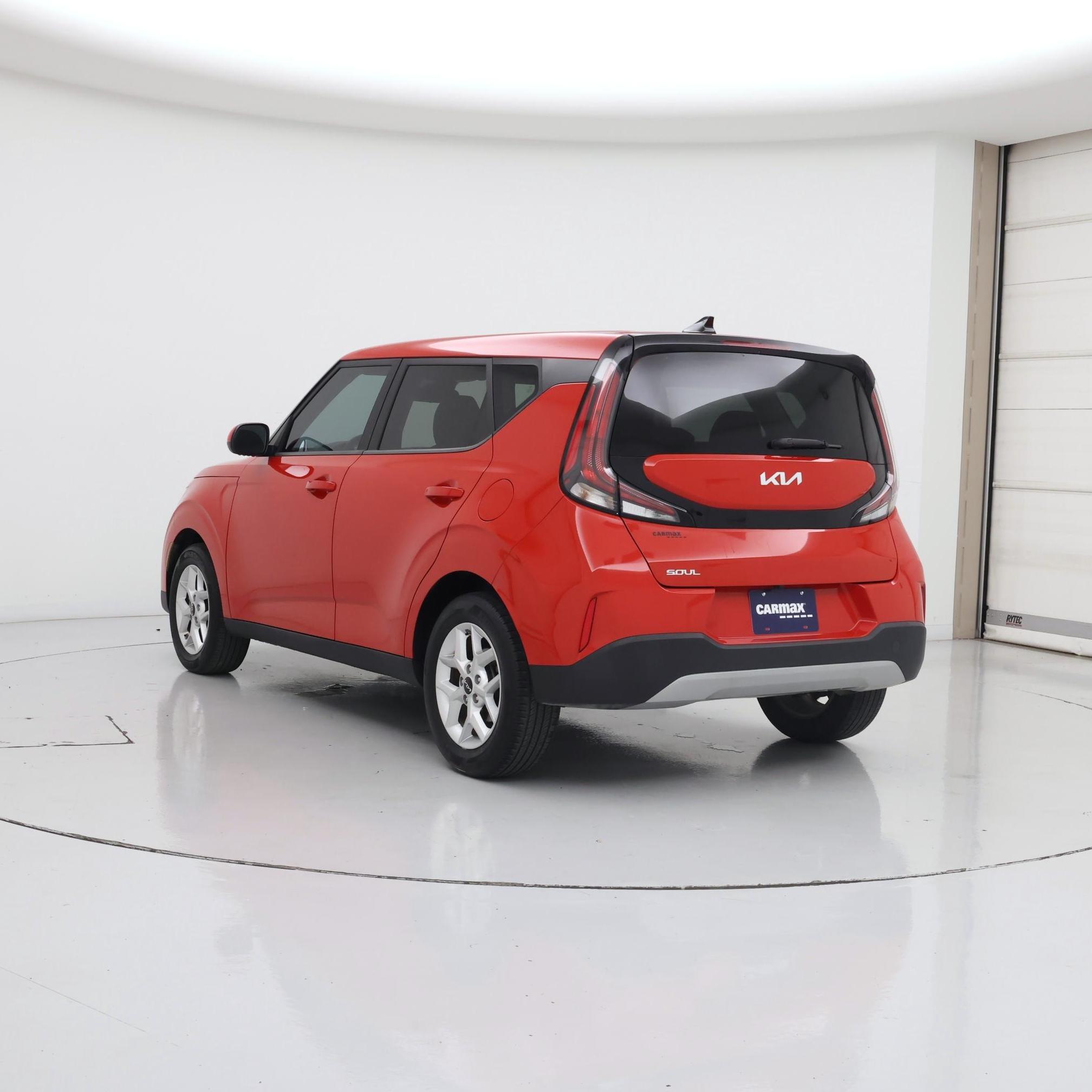 Thumbnail: 2023 Kia Soul - 2