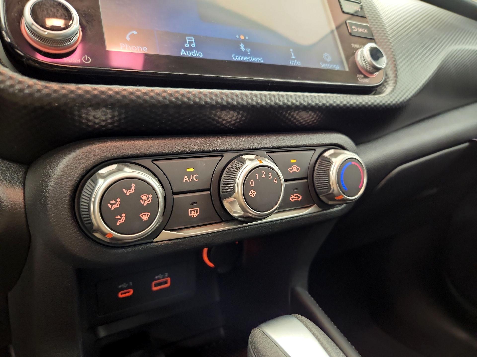 Thumbnail: 2023 Nissan Kicks - 15