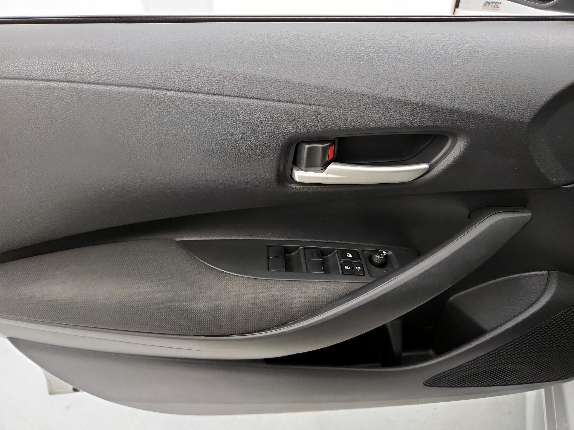 Thumbnail: 2021 Toyota Corolla - 12