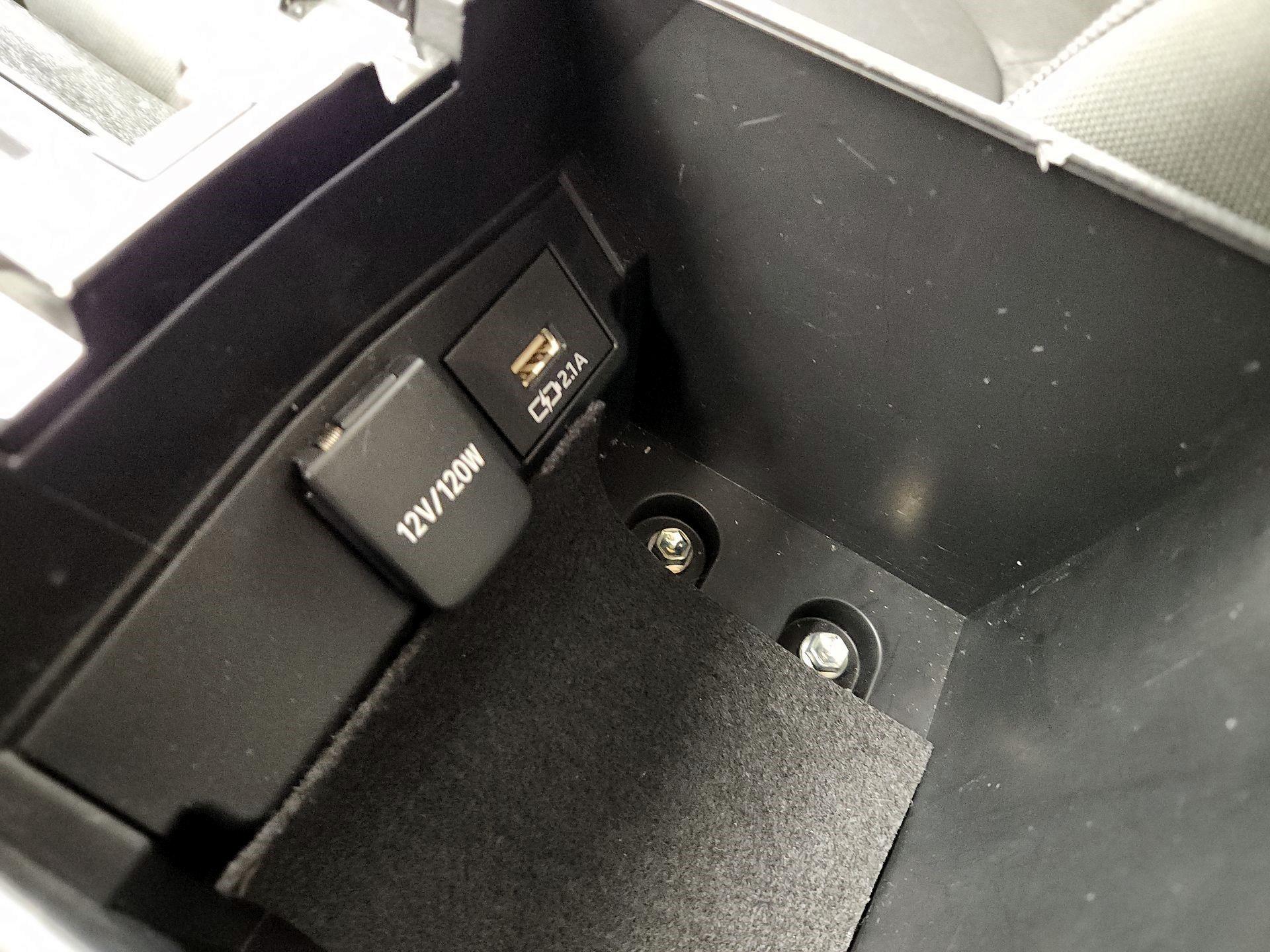 Thumbnail: 2021 Toyota Corolla - 18