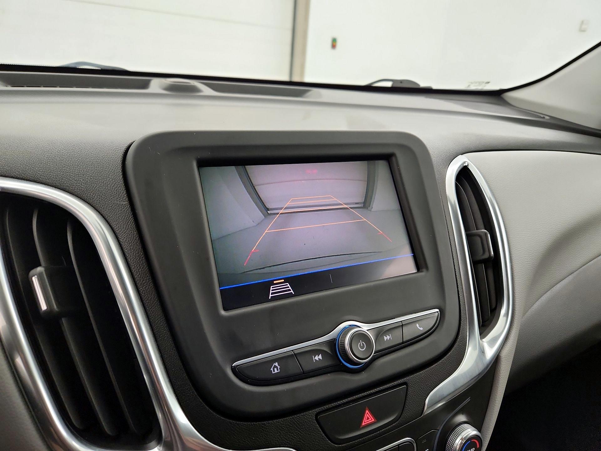 Thumbnail: 2021 Chevrolet Equinox - 14