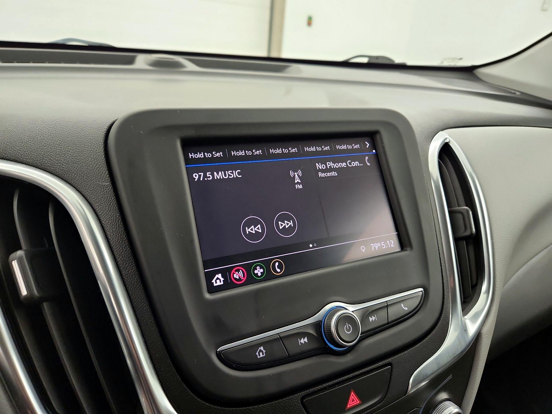 Thumbnail: 2021 Chevrolet Equinox - 15