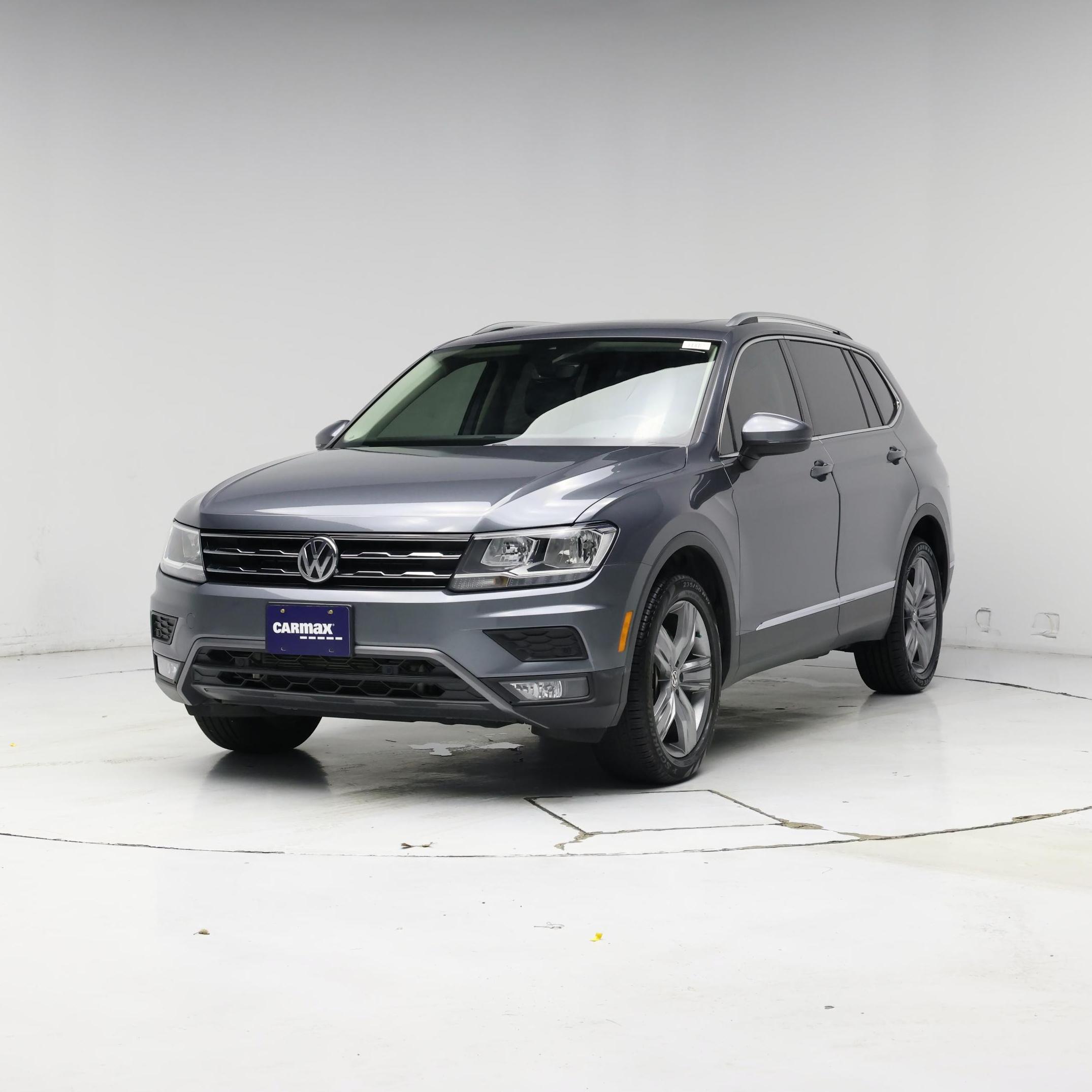 Thumbnail: 2021 Volkswagen Tiguan - 4