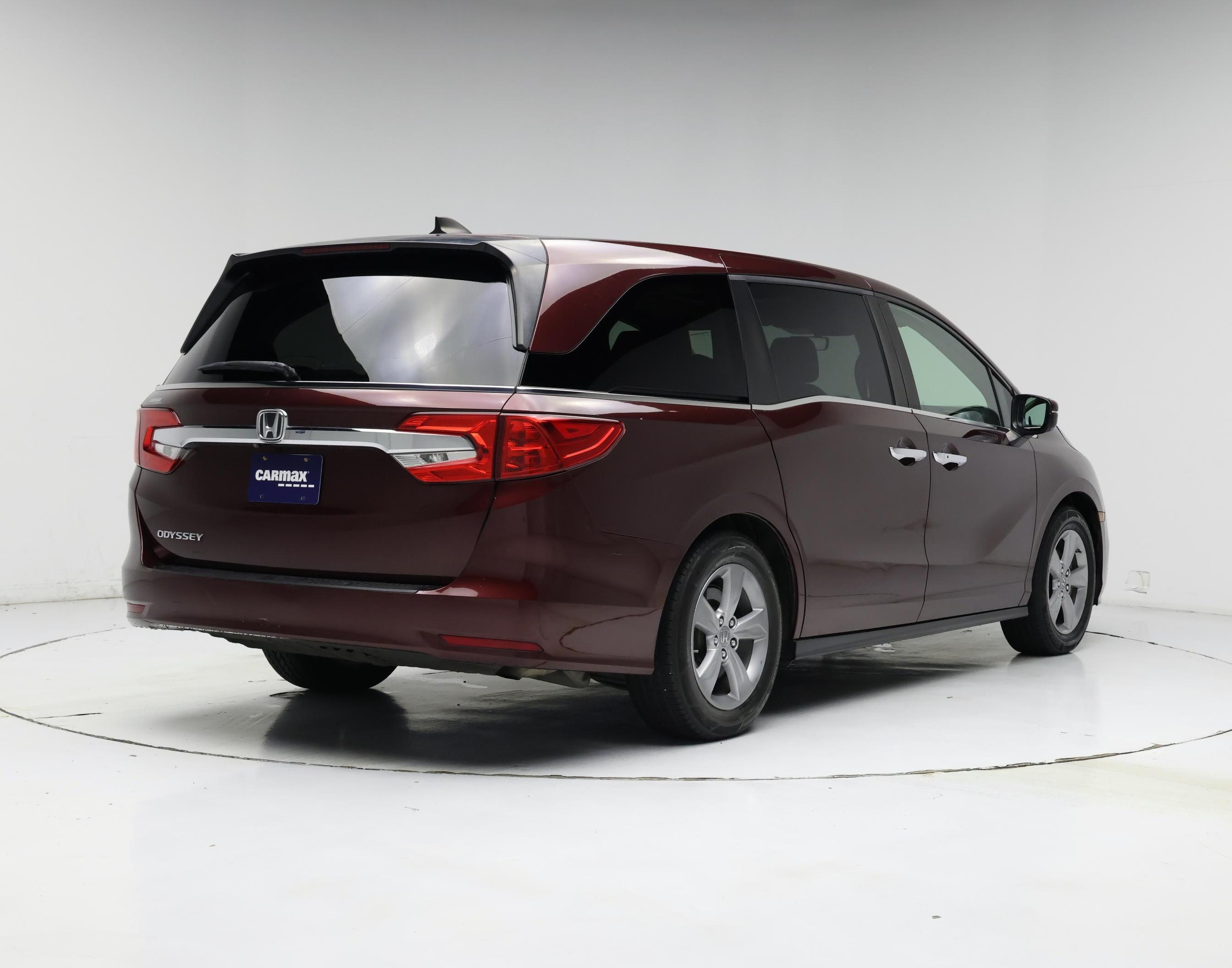 Thumbnail: 2019 Honda Odyssey - 8