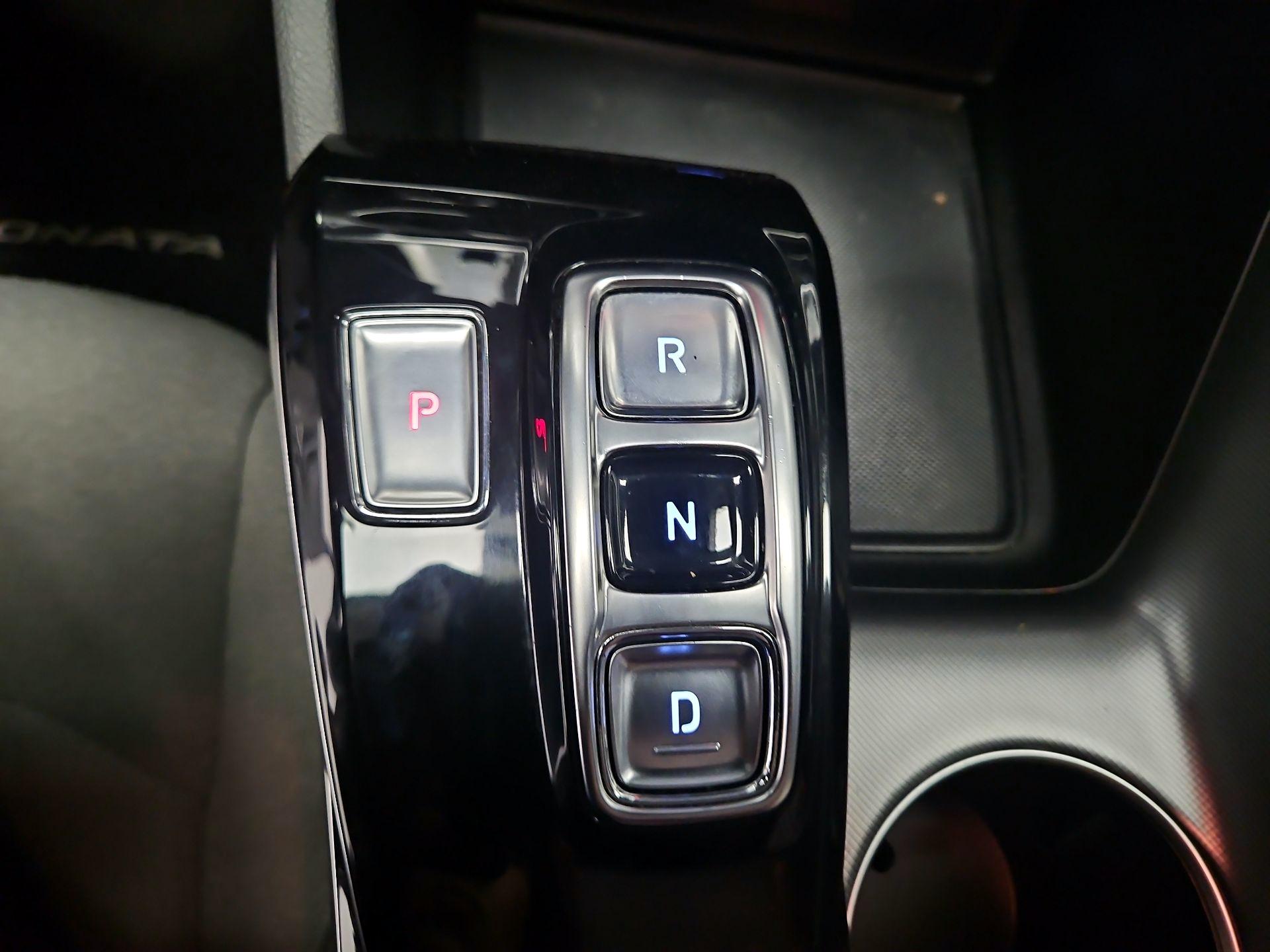 Thumbnail: 2021 Hyundai Sonata - 17