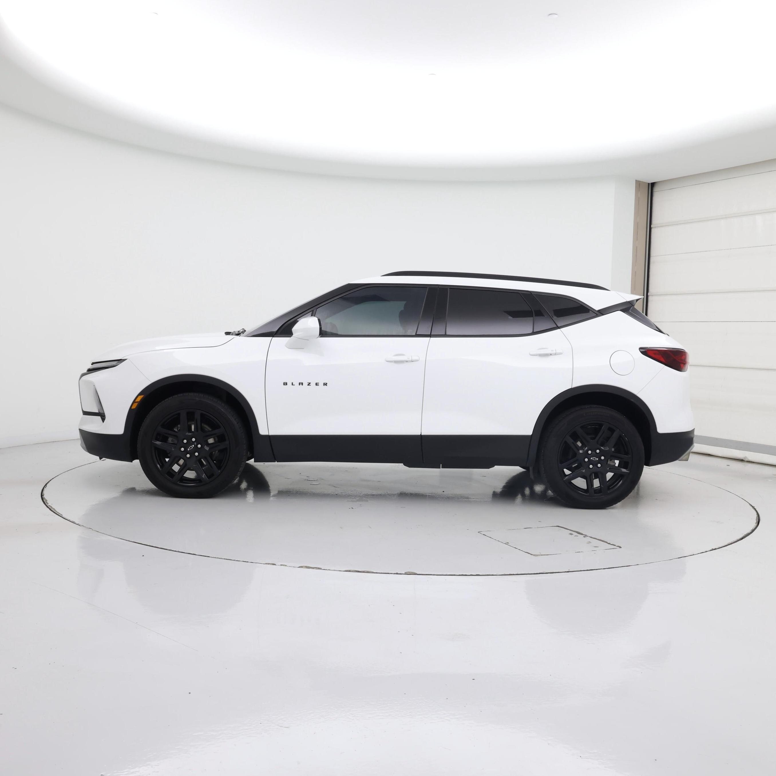 Thumbnail: 2024 Chevrolet Blazer - 3