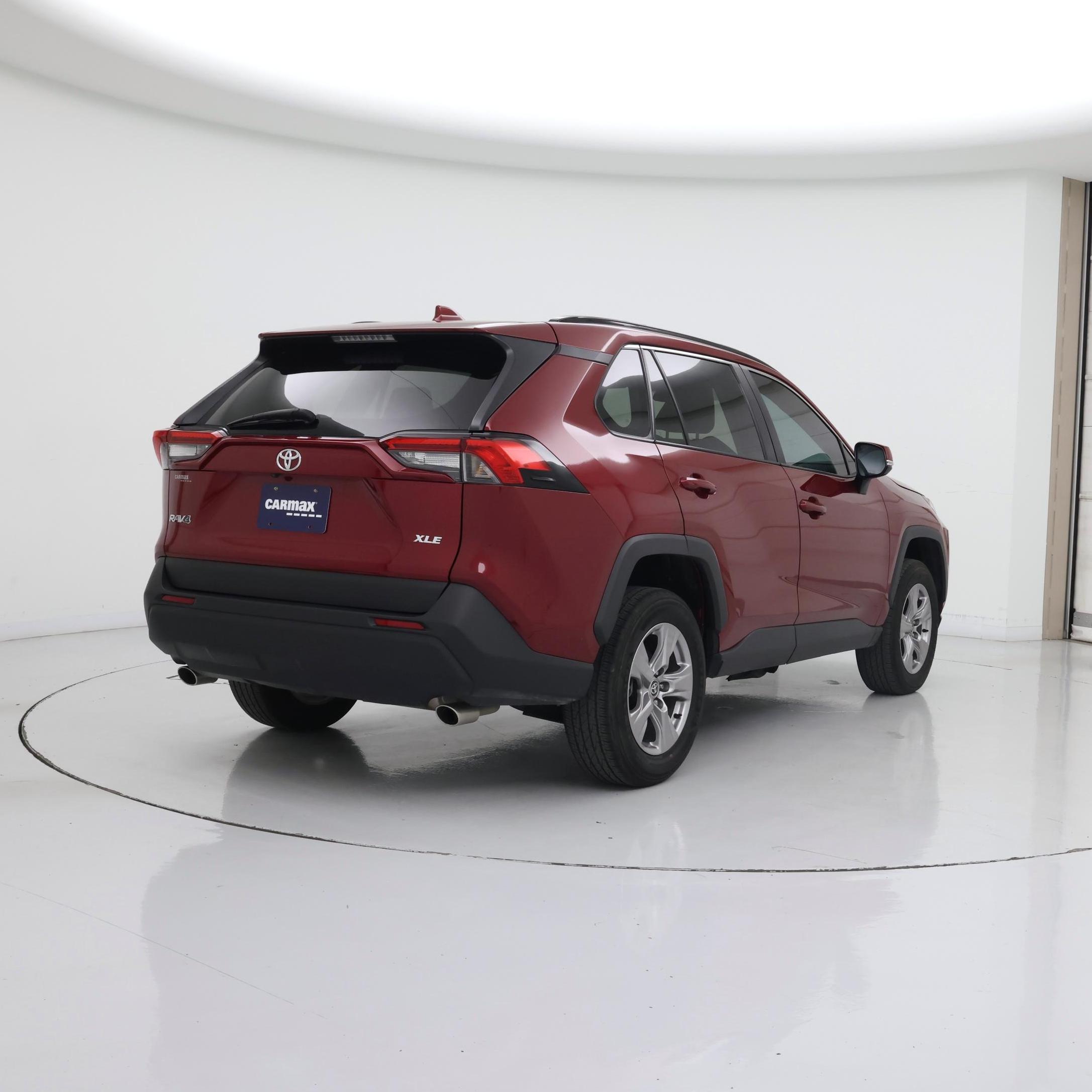 Thumbnail: 2023 Toyota RAV4 - 8