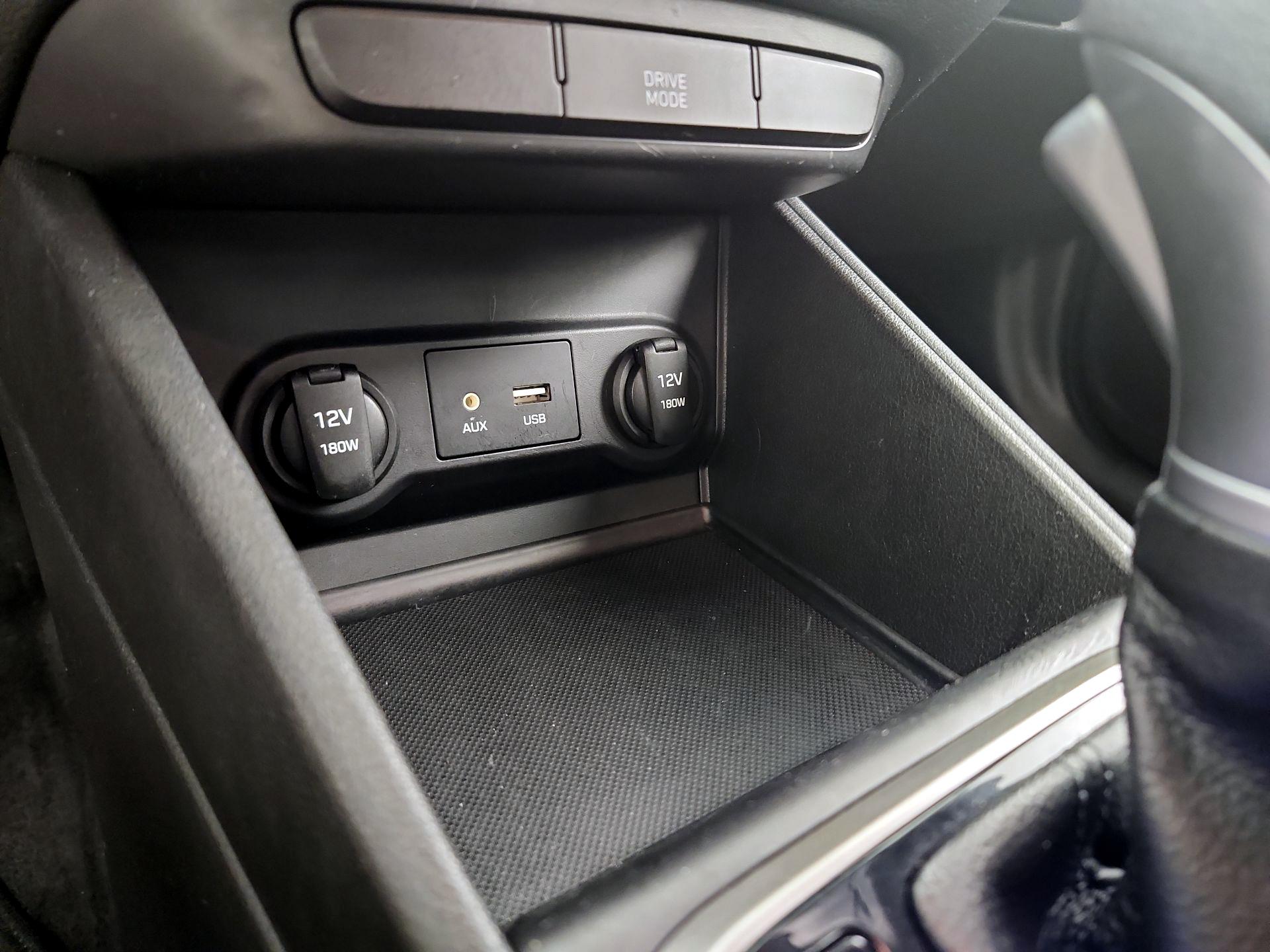 Thumbnail: 2020 Hyundai Accent - 18