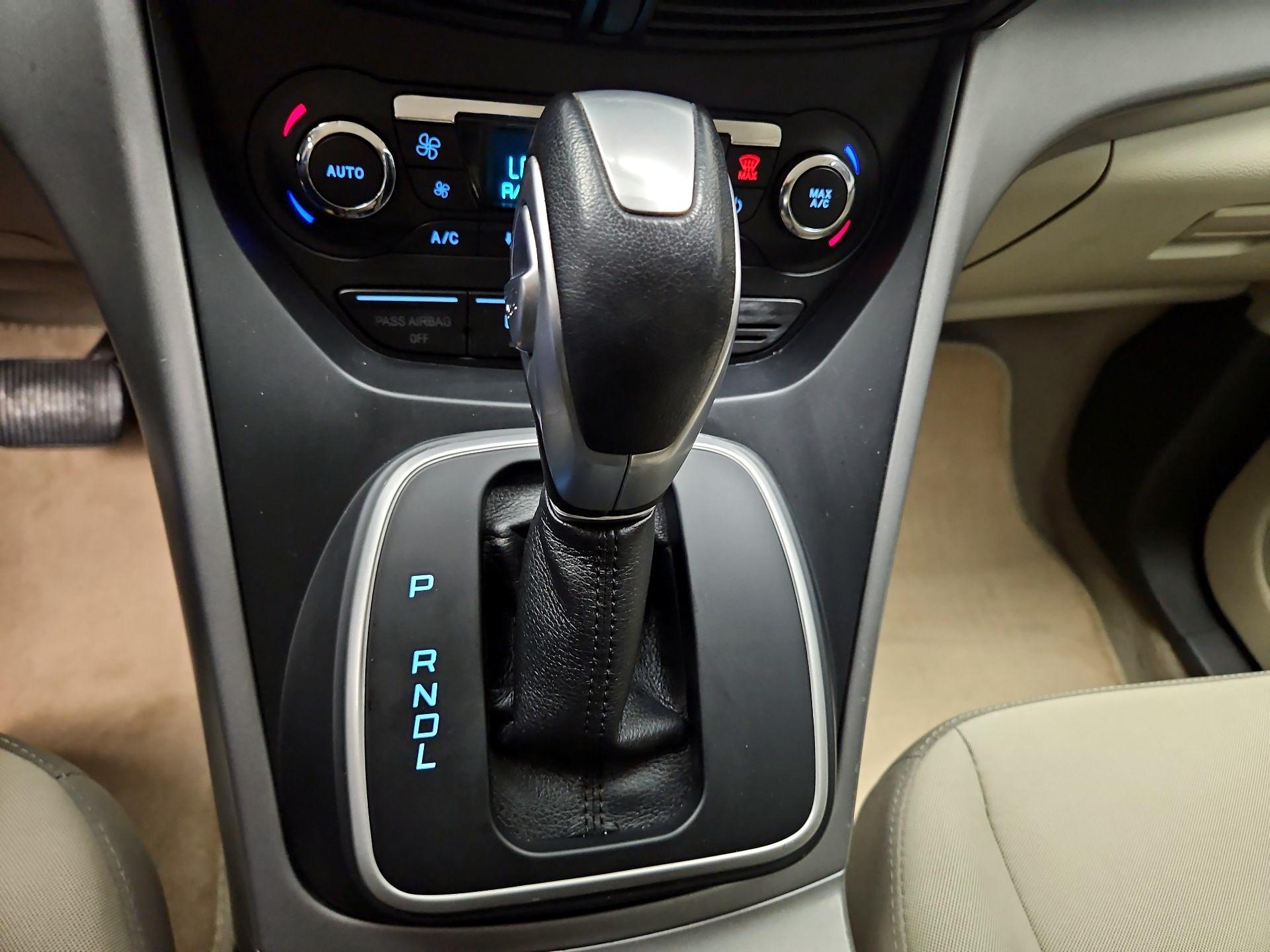 Thumbnail: 2014 Ford C-Max - 16