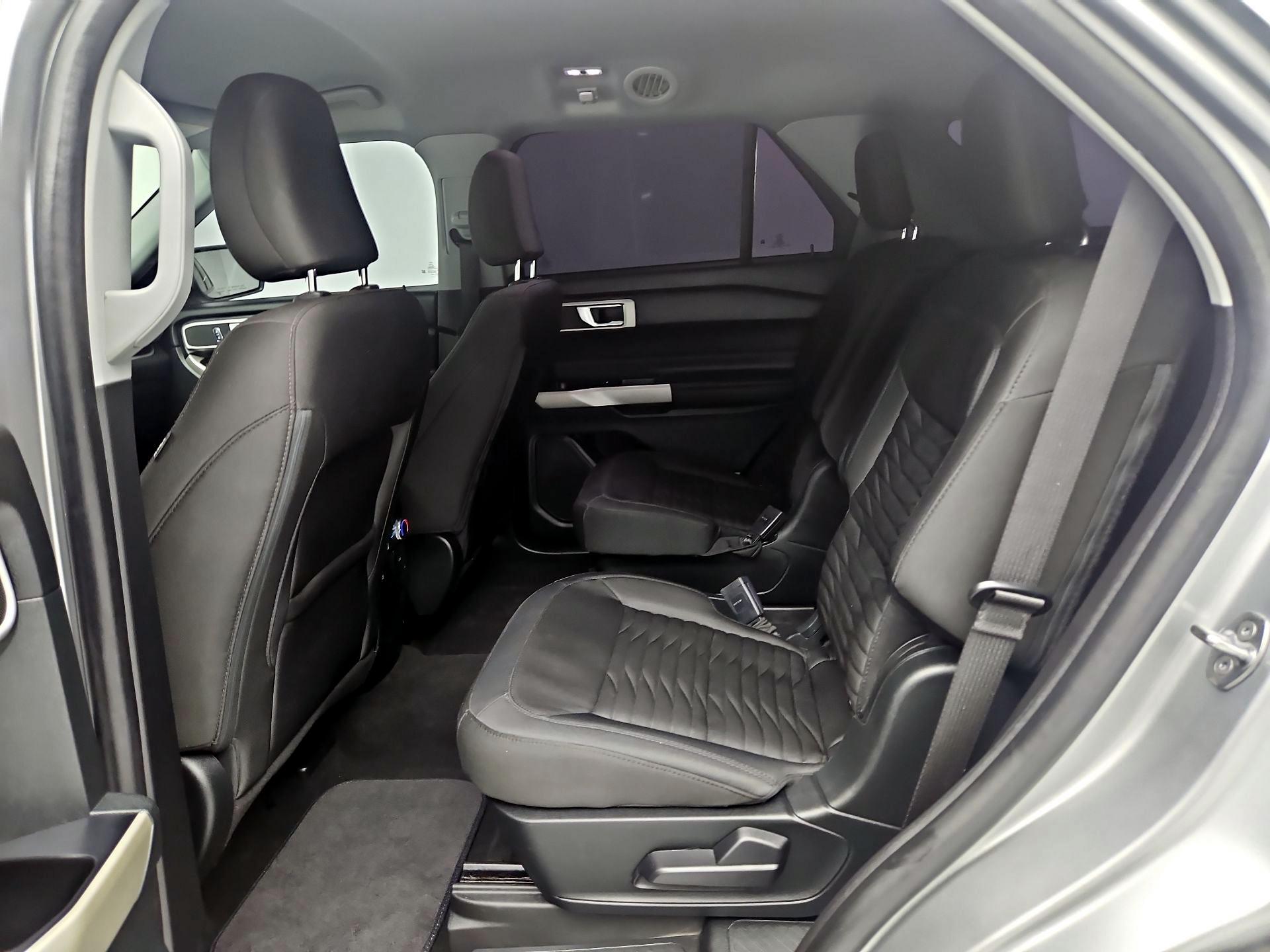 Thumbnail: 2021 Ford Explorer - 17