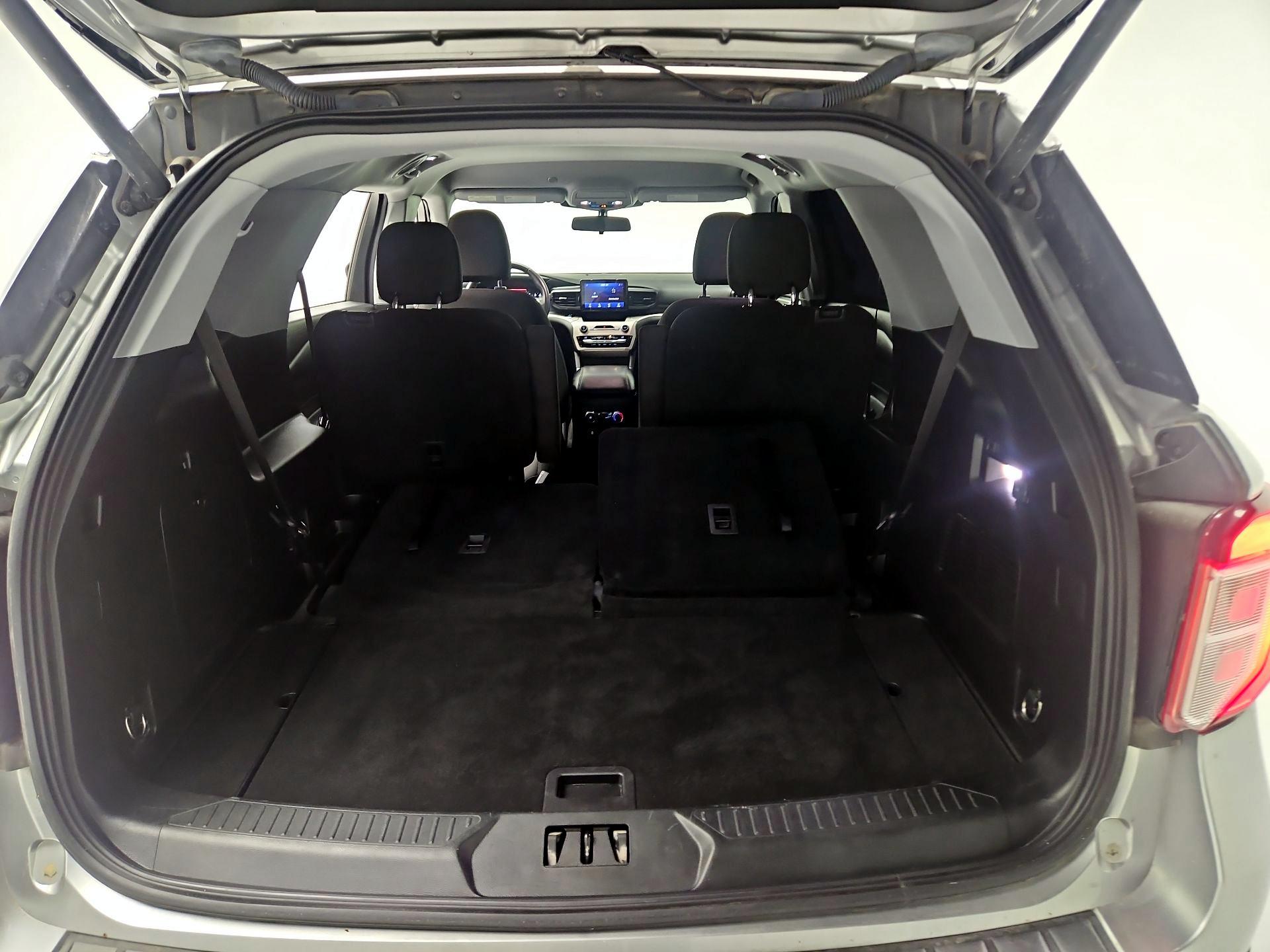 Thumbnail: 2021 Ford Explorer - 20