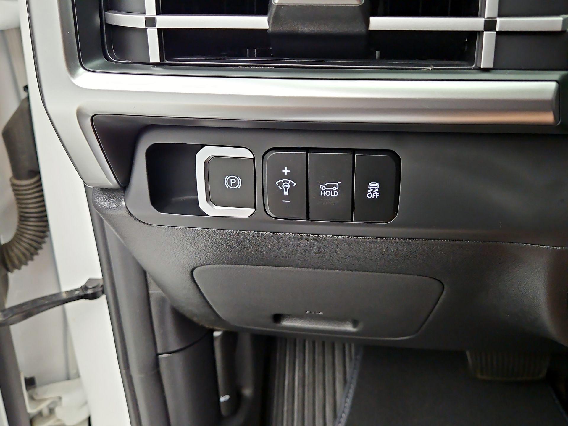 Thumbnail: 2024 Hyundai Santa Fe - 13