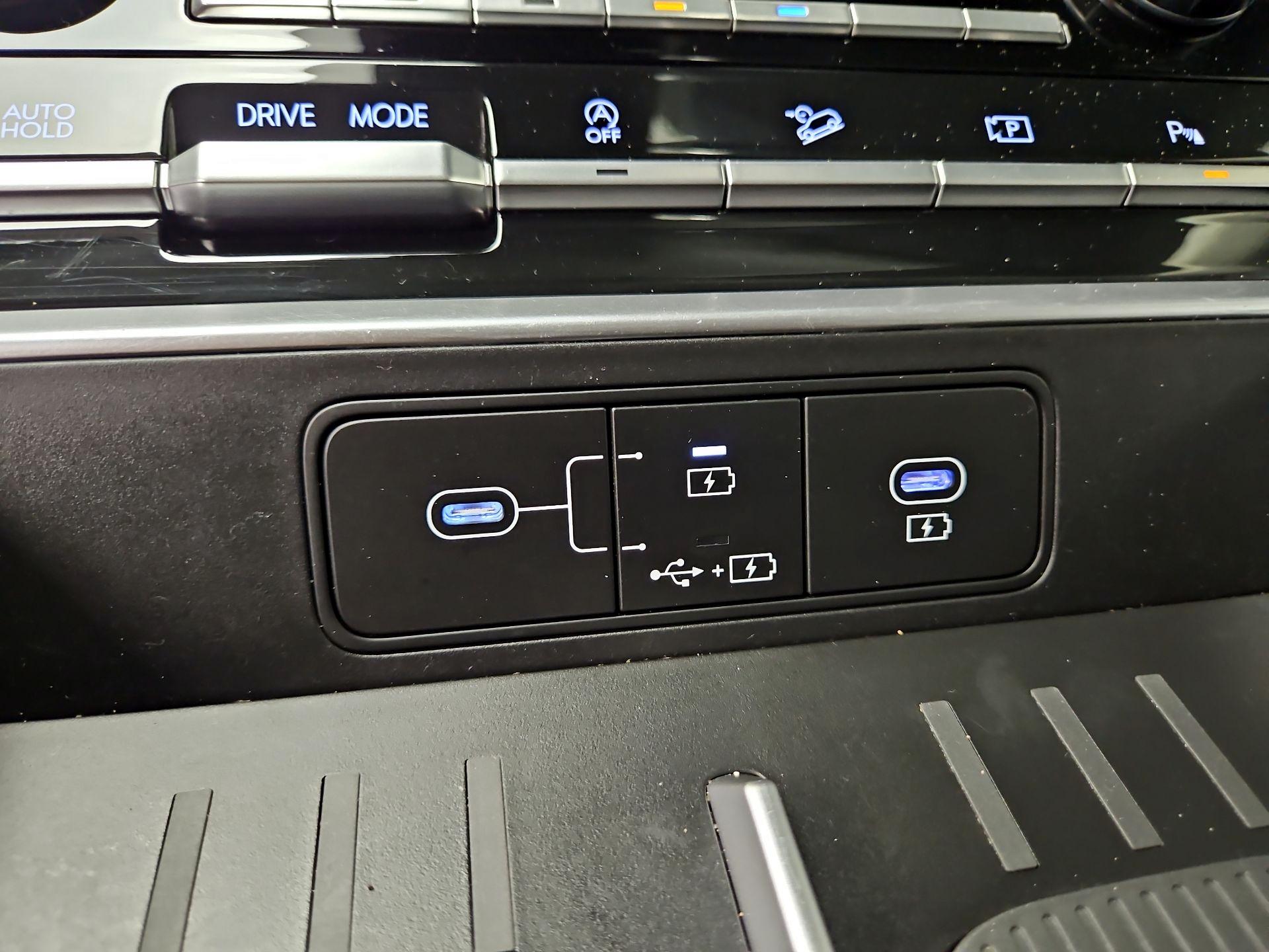 Thumbnail: 2024 Hyundai Santa Fe - 18