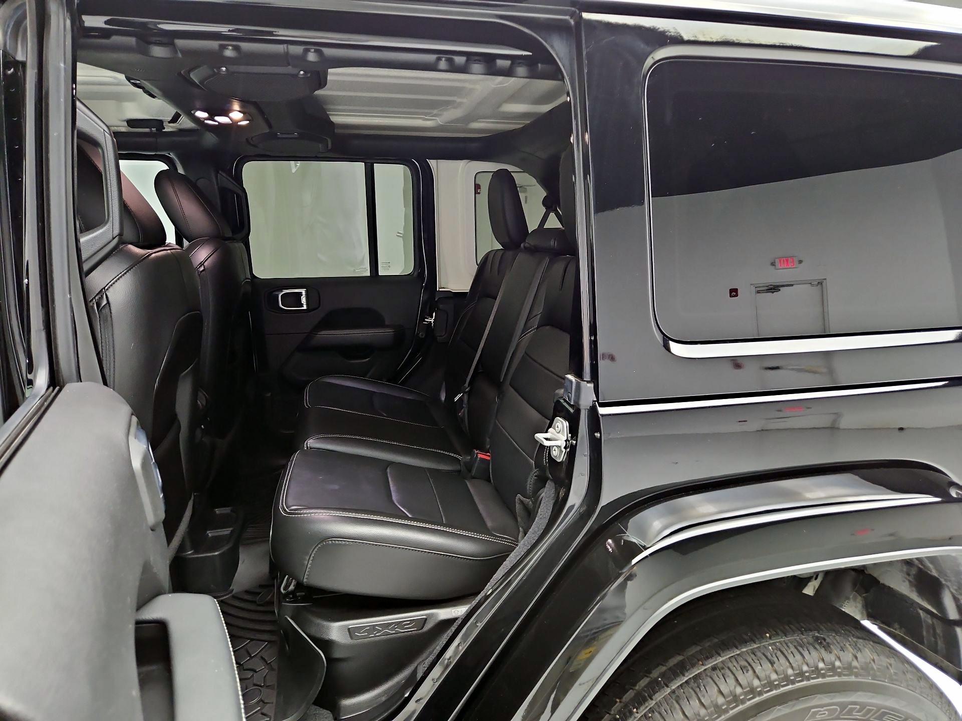 Thumbnail: 2023 Jeep Wrangler - 20